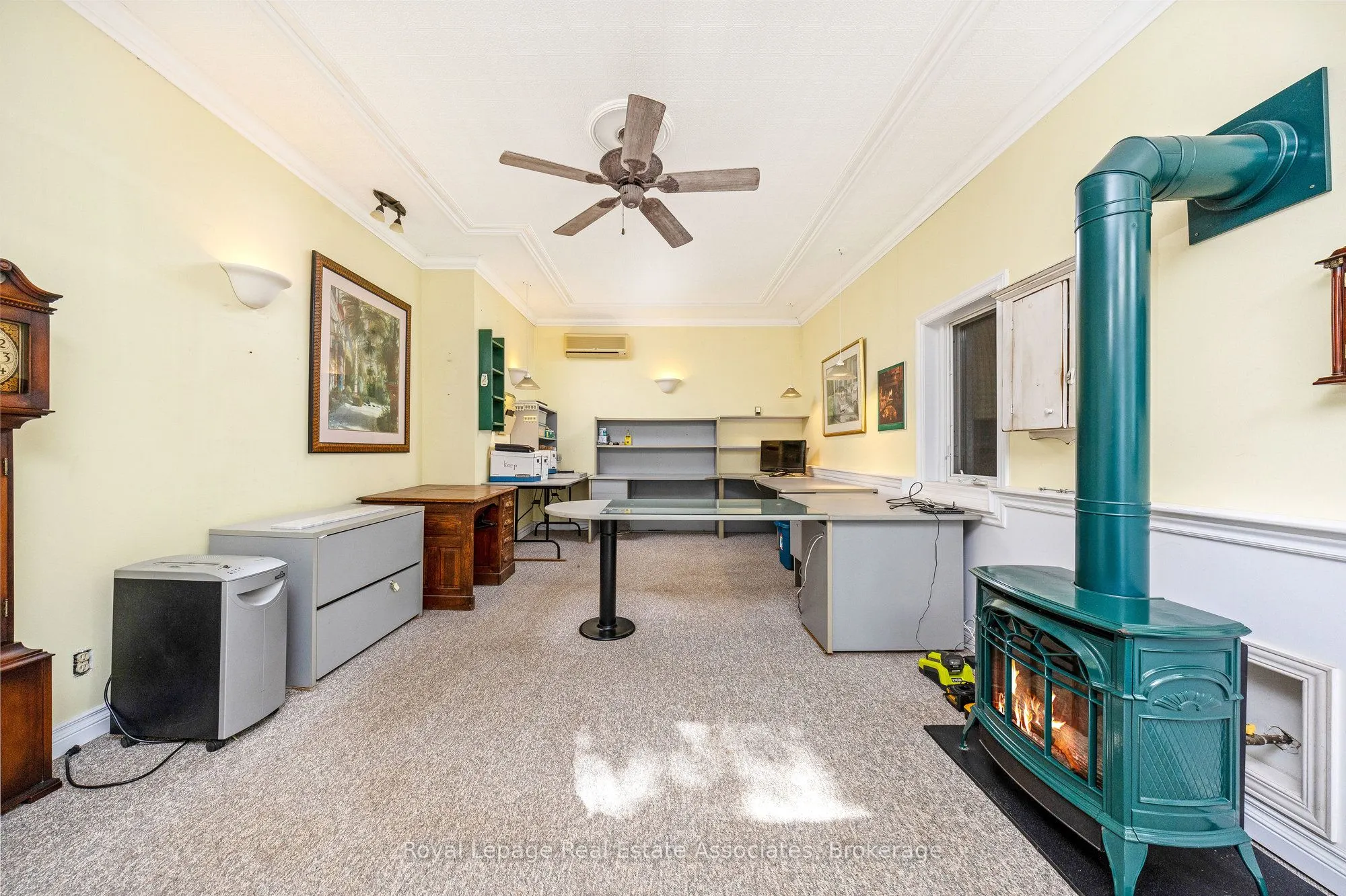 85 and 0 Guelph Street