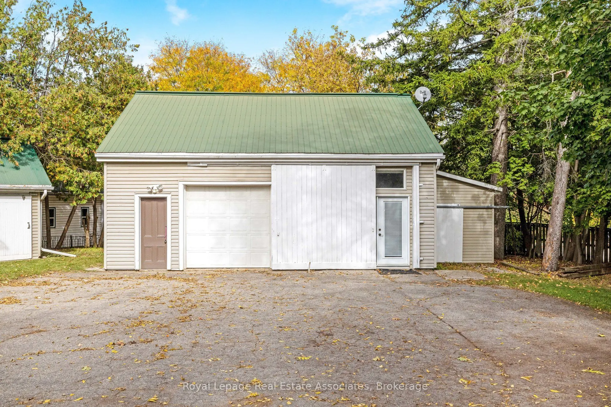 85 and 0 Guelph Street