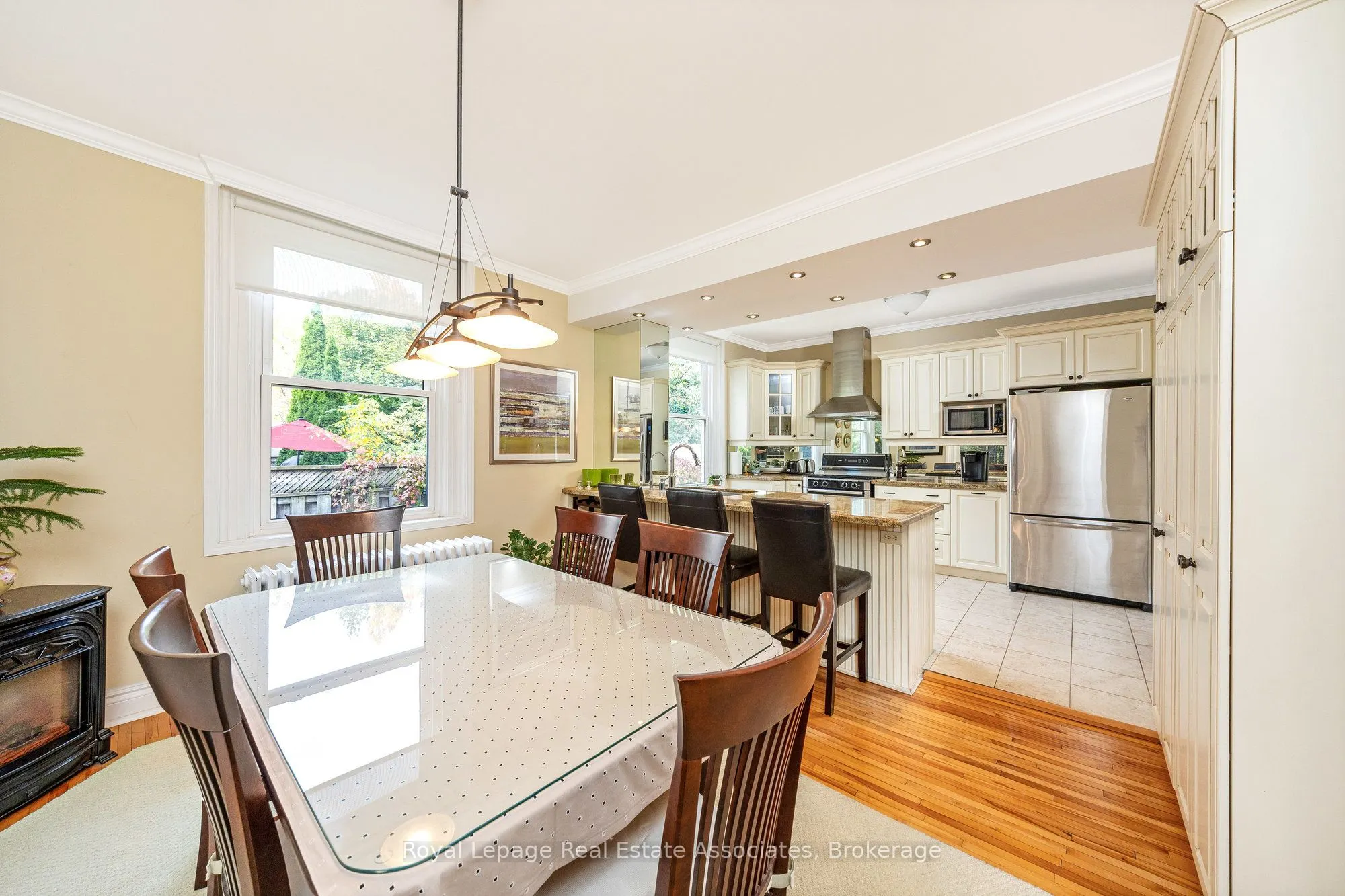 85 and 0 Guelph Street