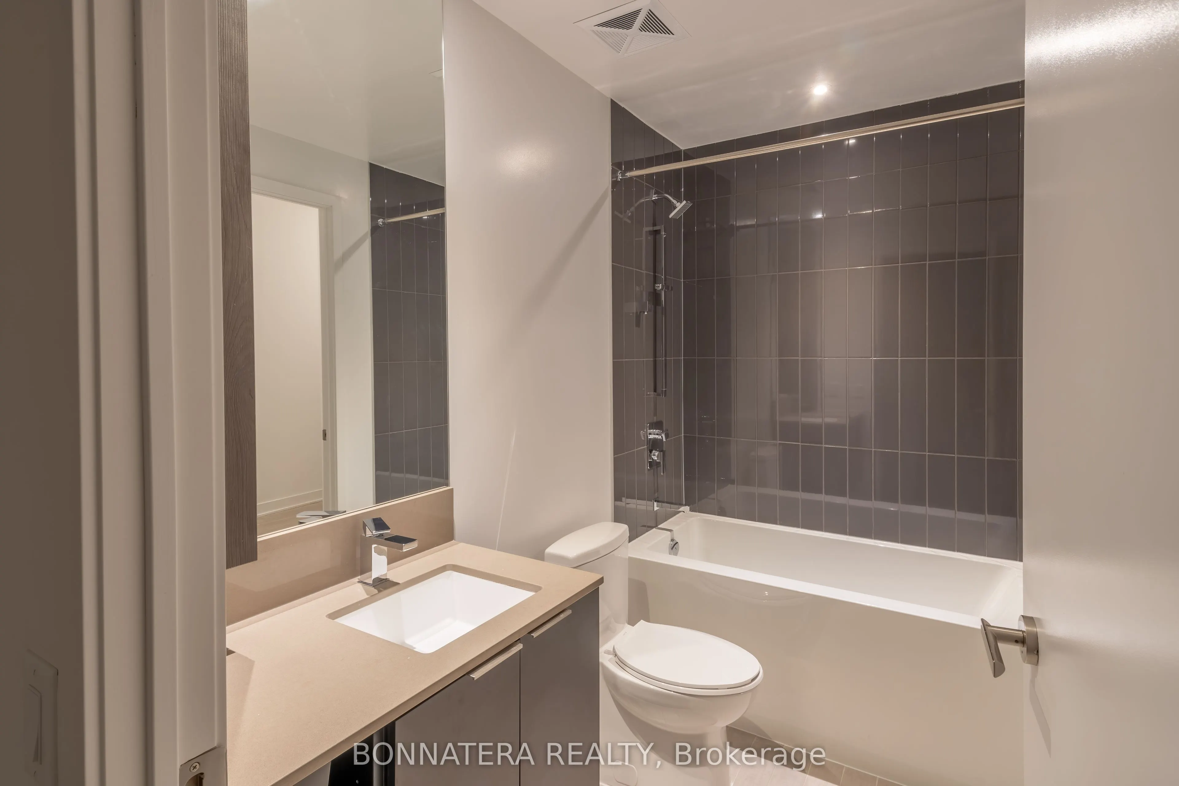 3900 Confederation Parkway, #320