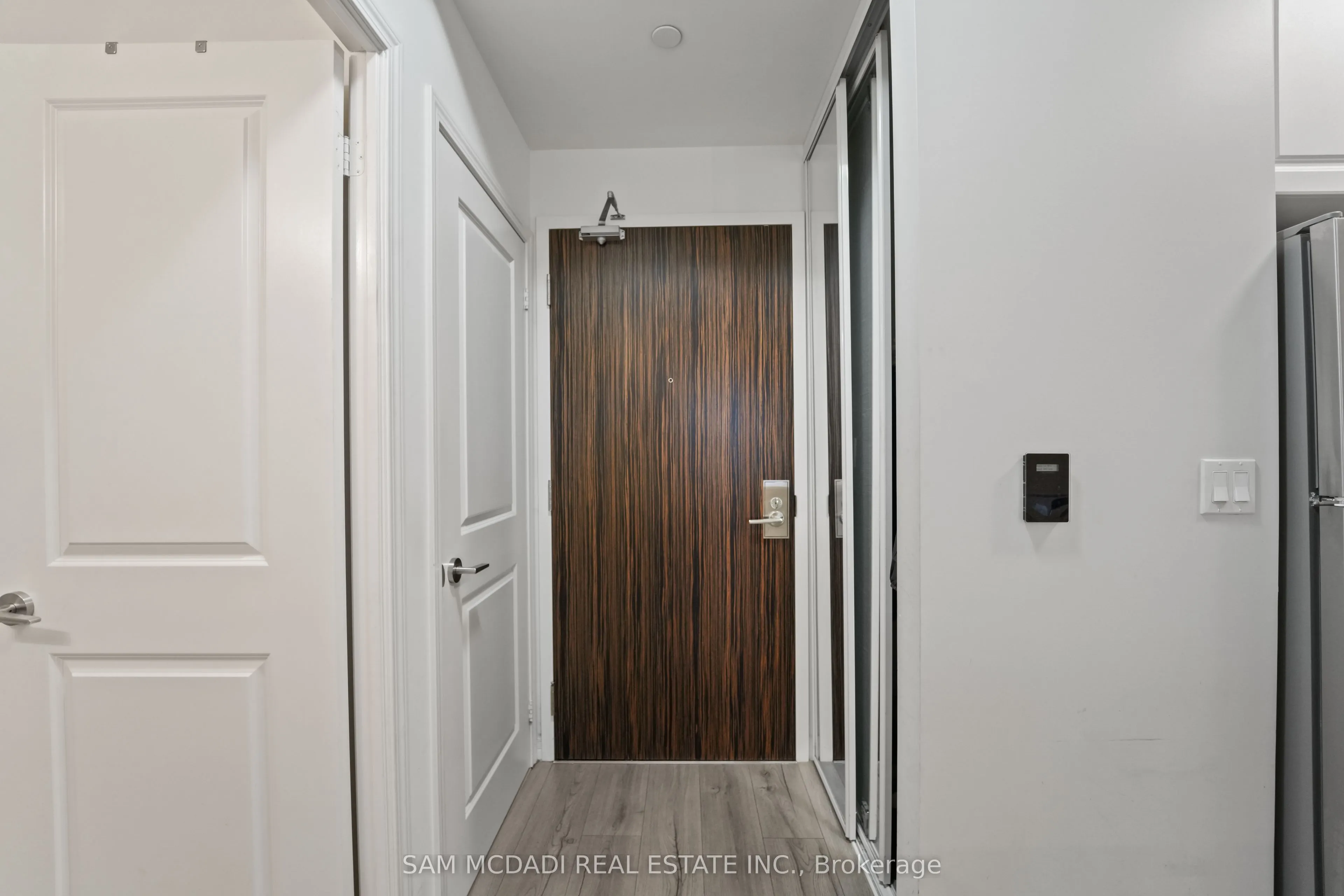 349 Rathburn Road W, #207