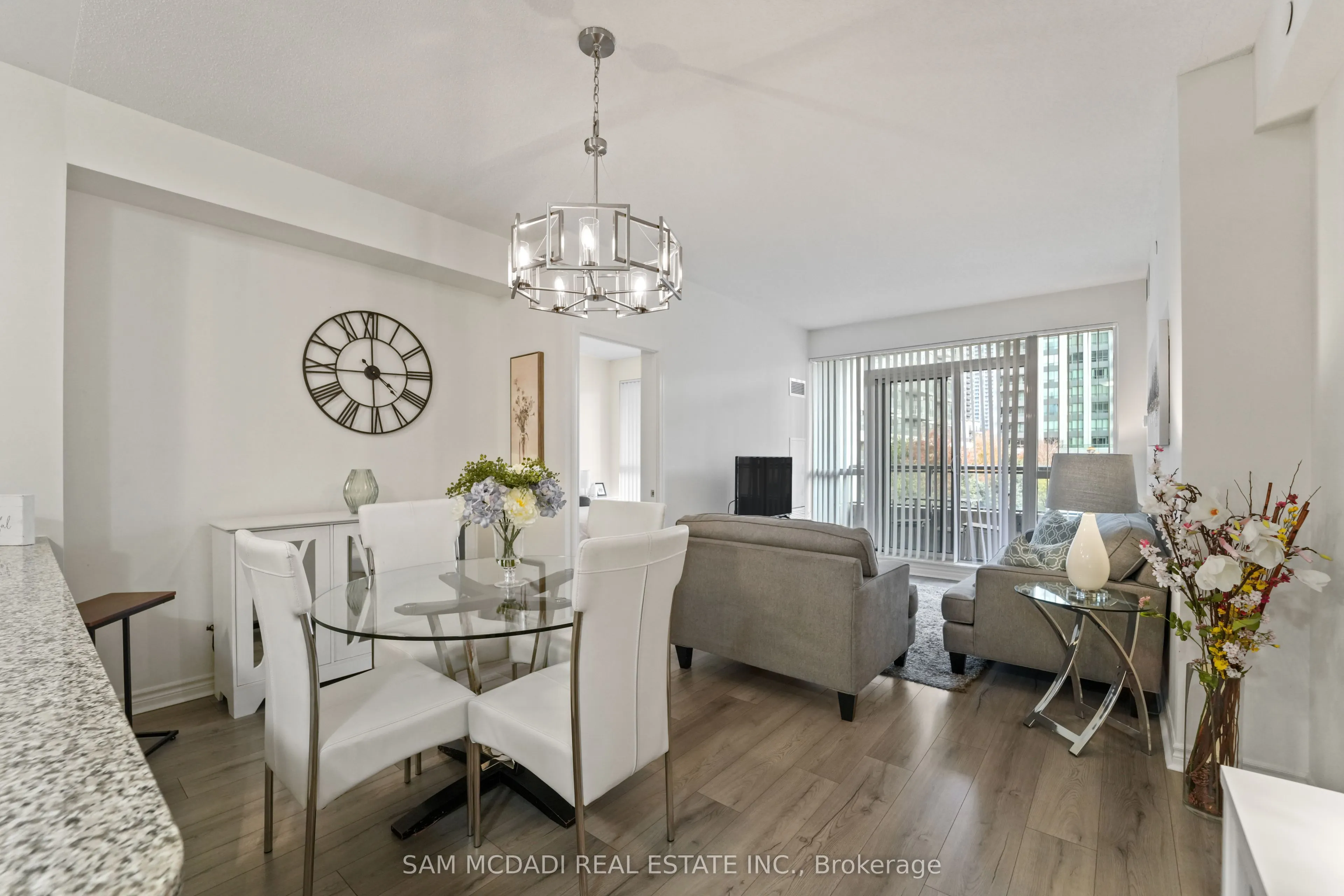 349 Rathburn Road W, #207