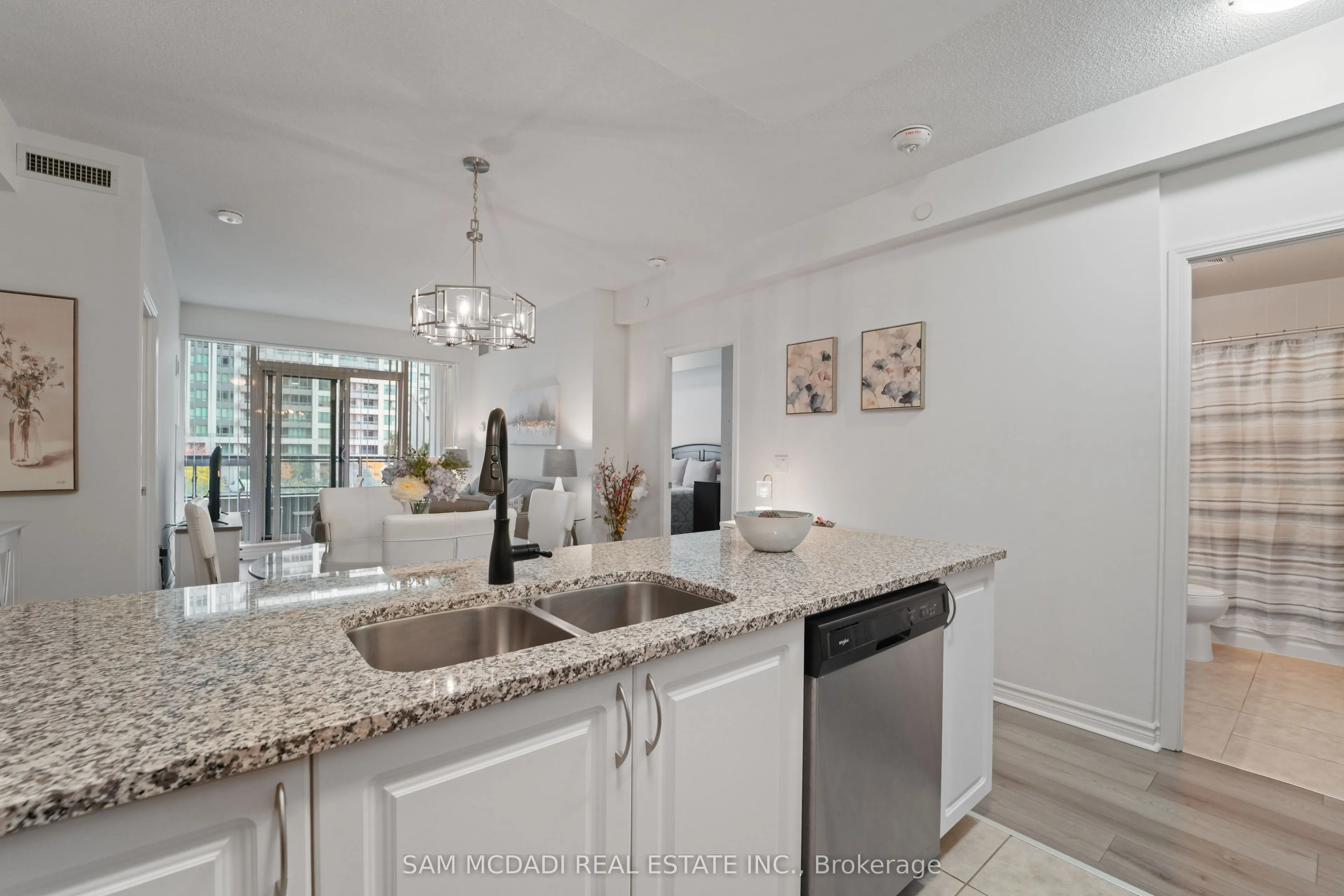 349 Rathburn Road W, #207