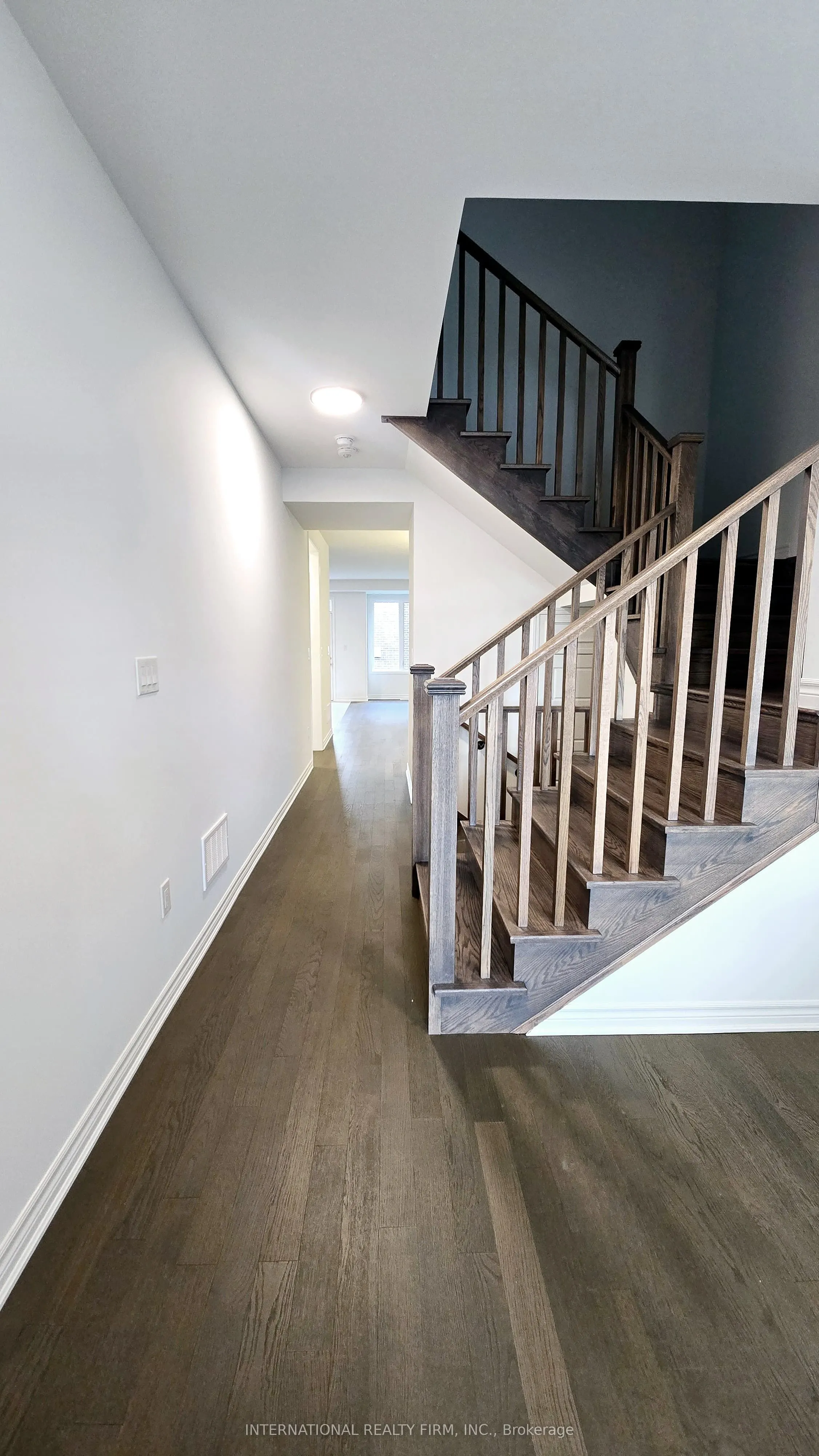 3163 MEADOWRIDGE Drive E