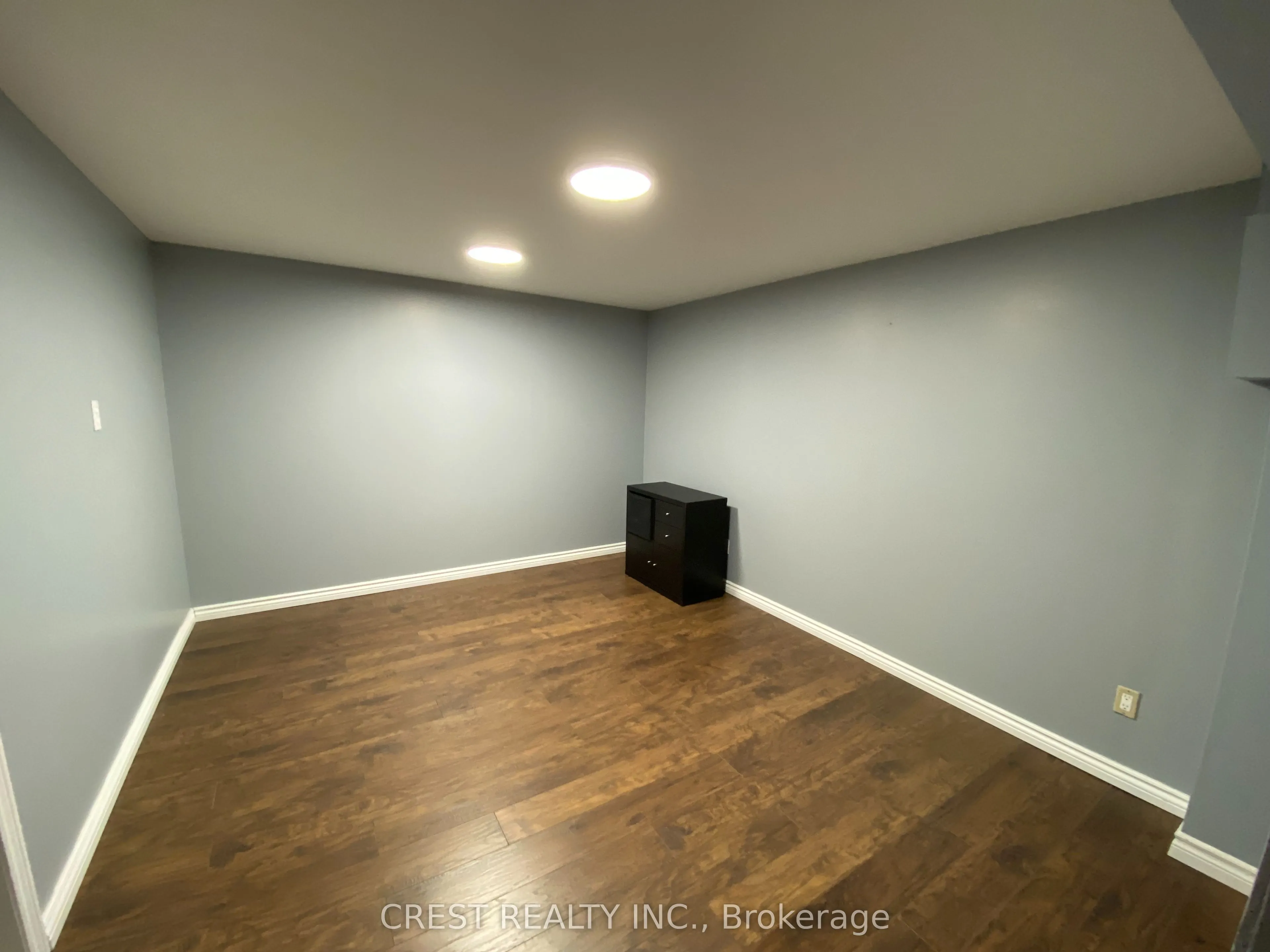 2 Detling Court, #Lower