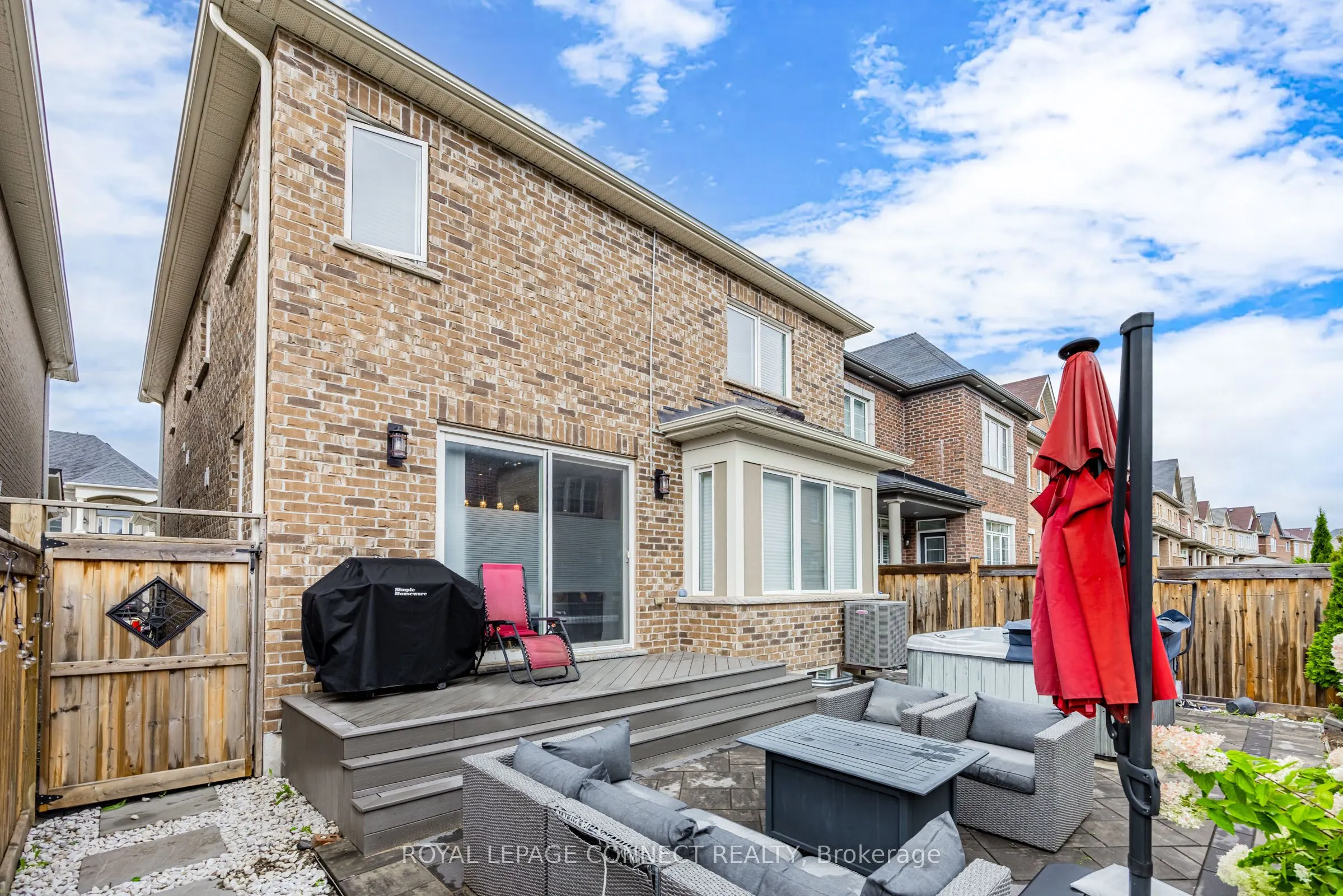 3302 Mintwood Circle