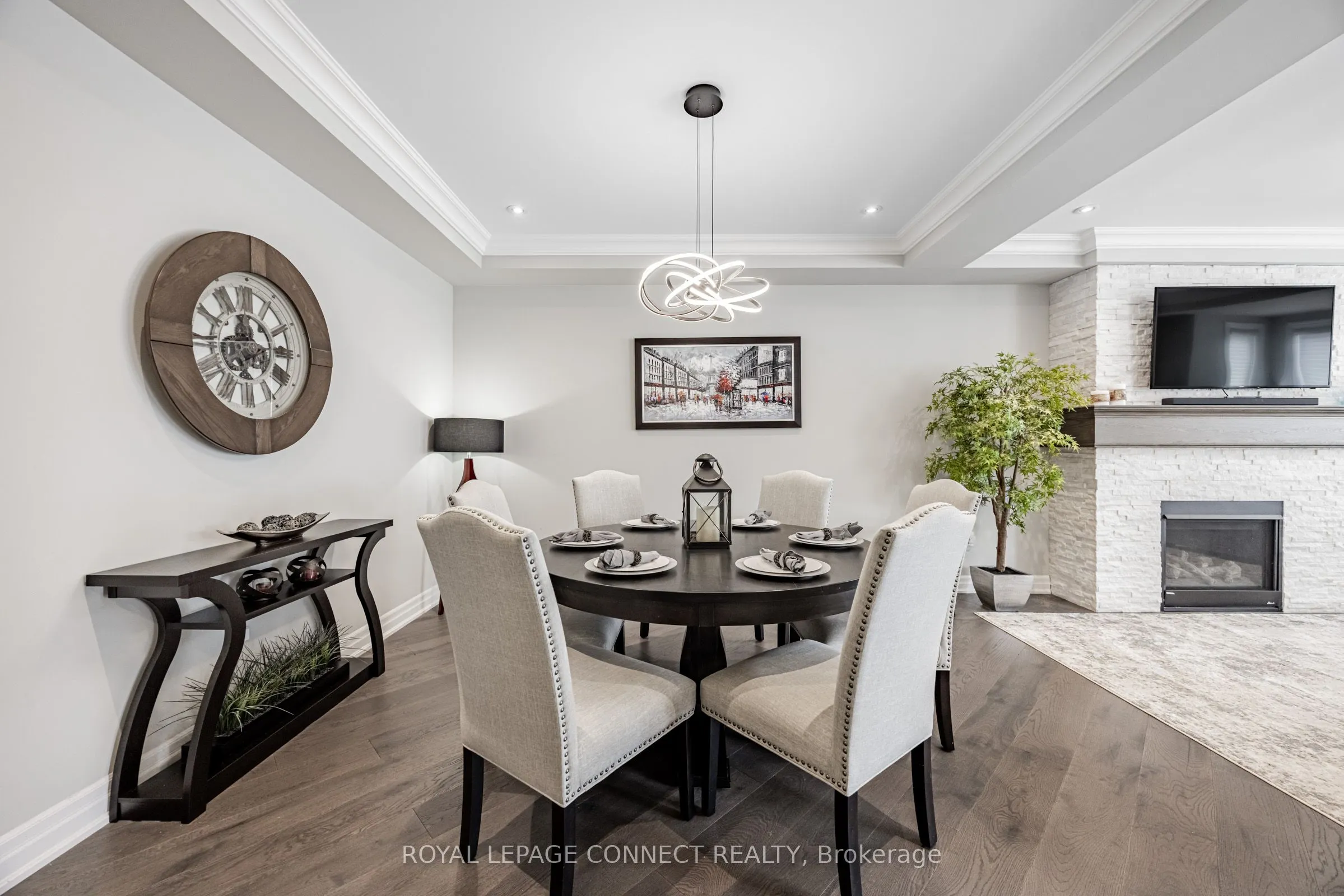 3302 Mintwood Circle