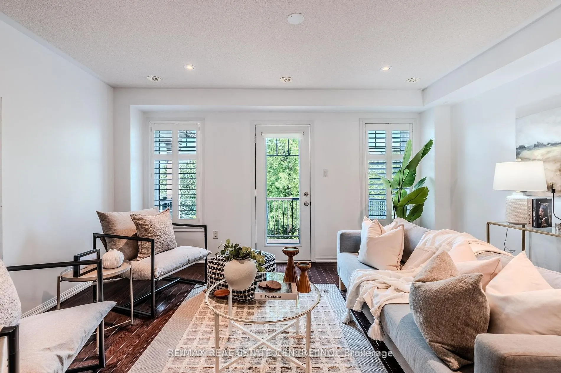 6020 Derry Road, #48