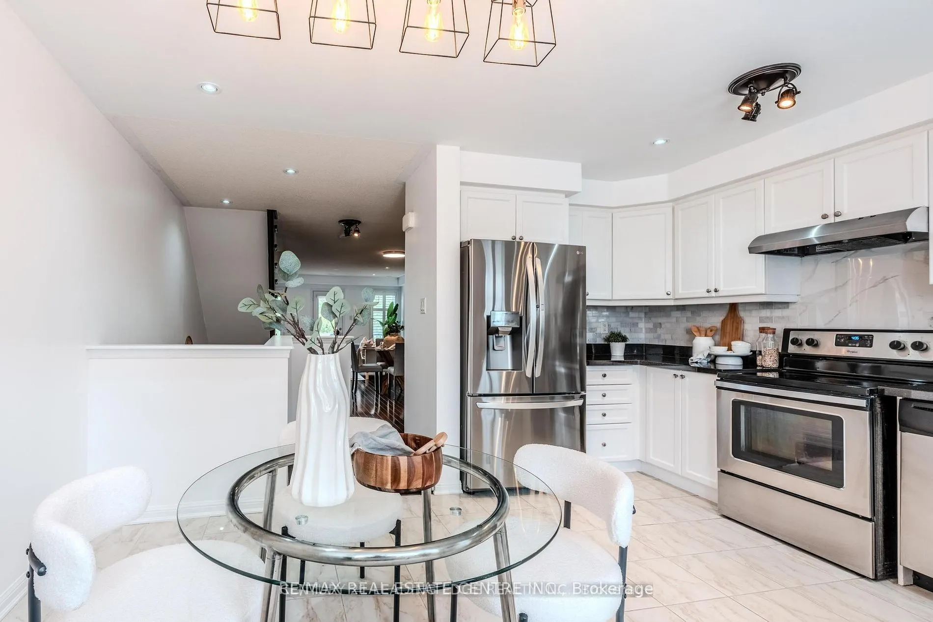 6020 Derry Road, #48