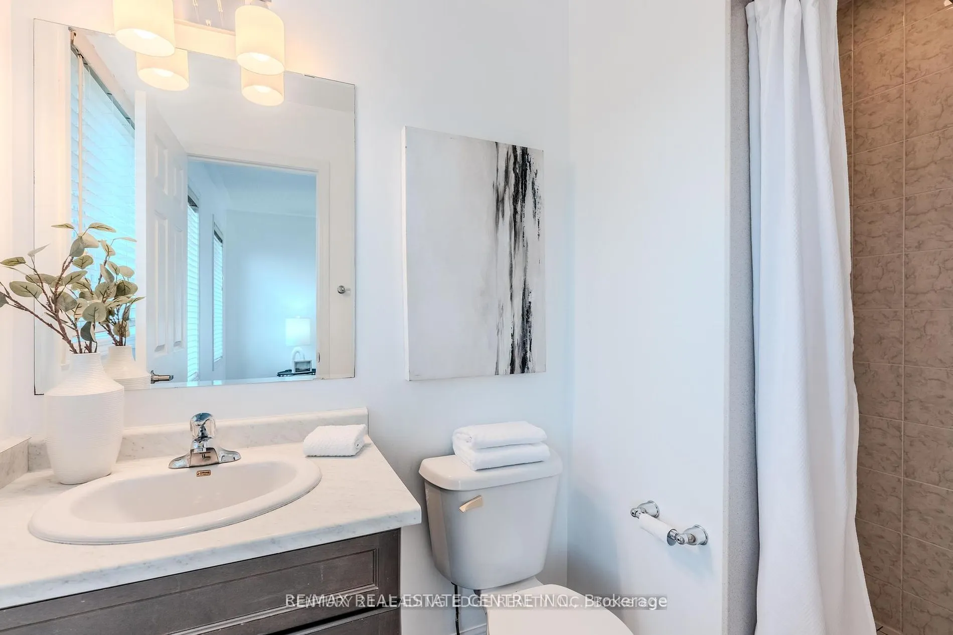 6020 Derry Road, #48