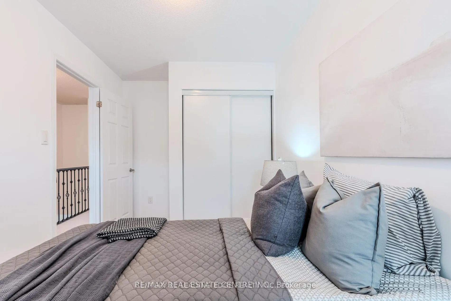 6020 Derry Road, #48