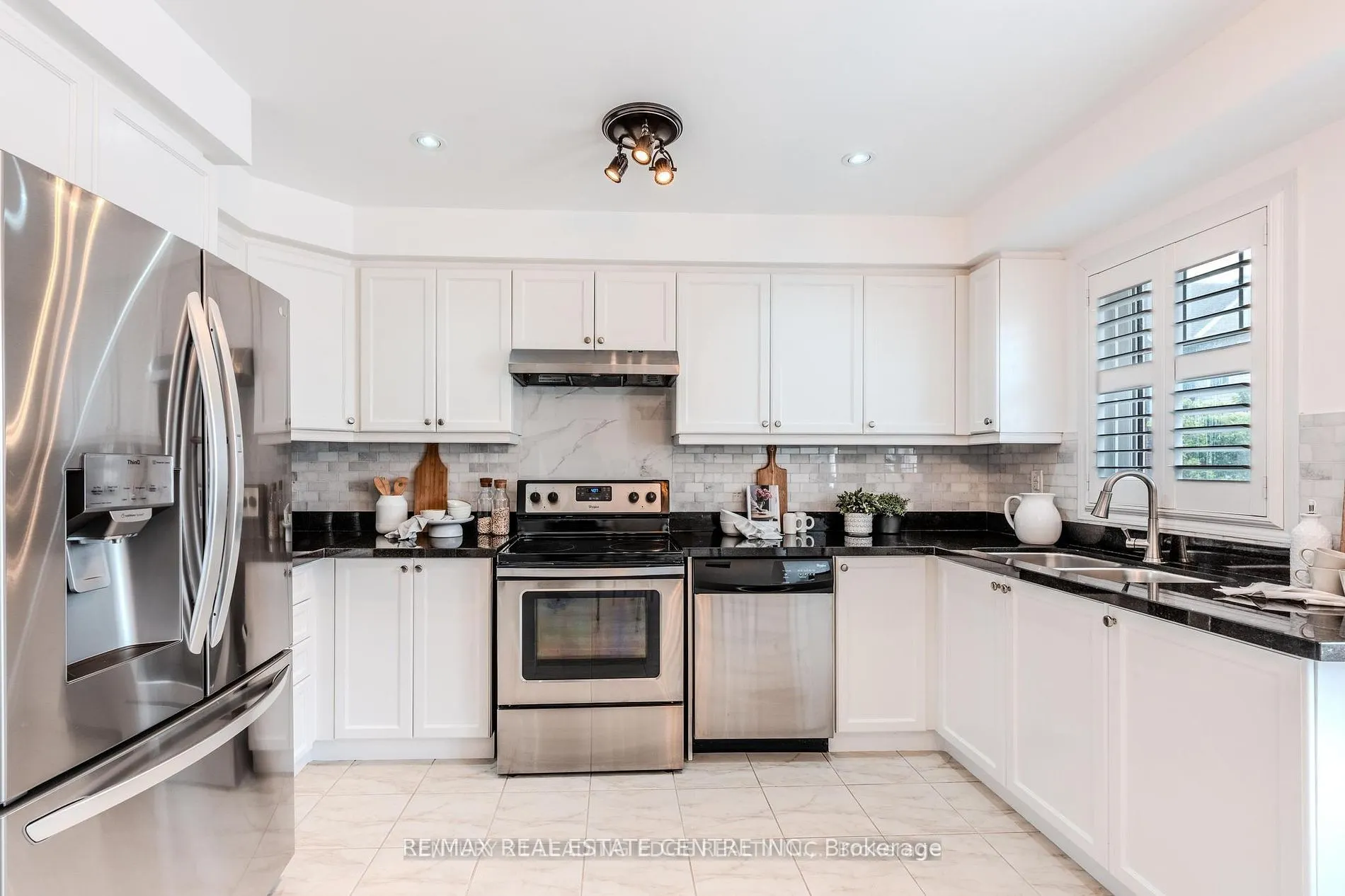 6020 Derry Road, #48