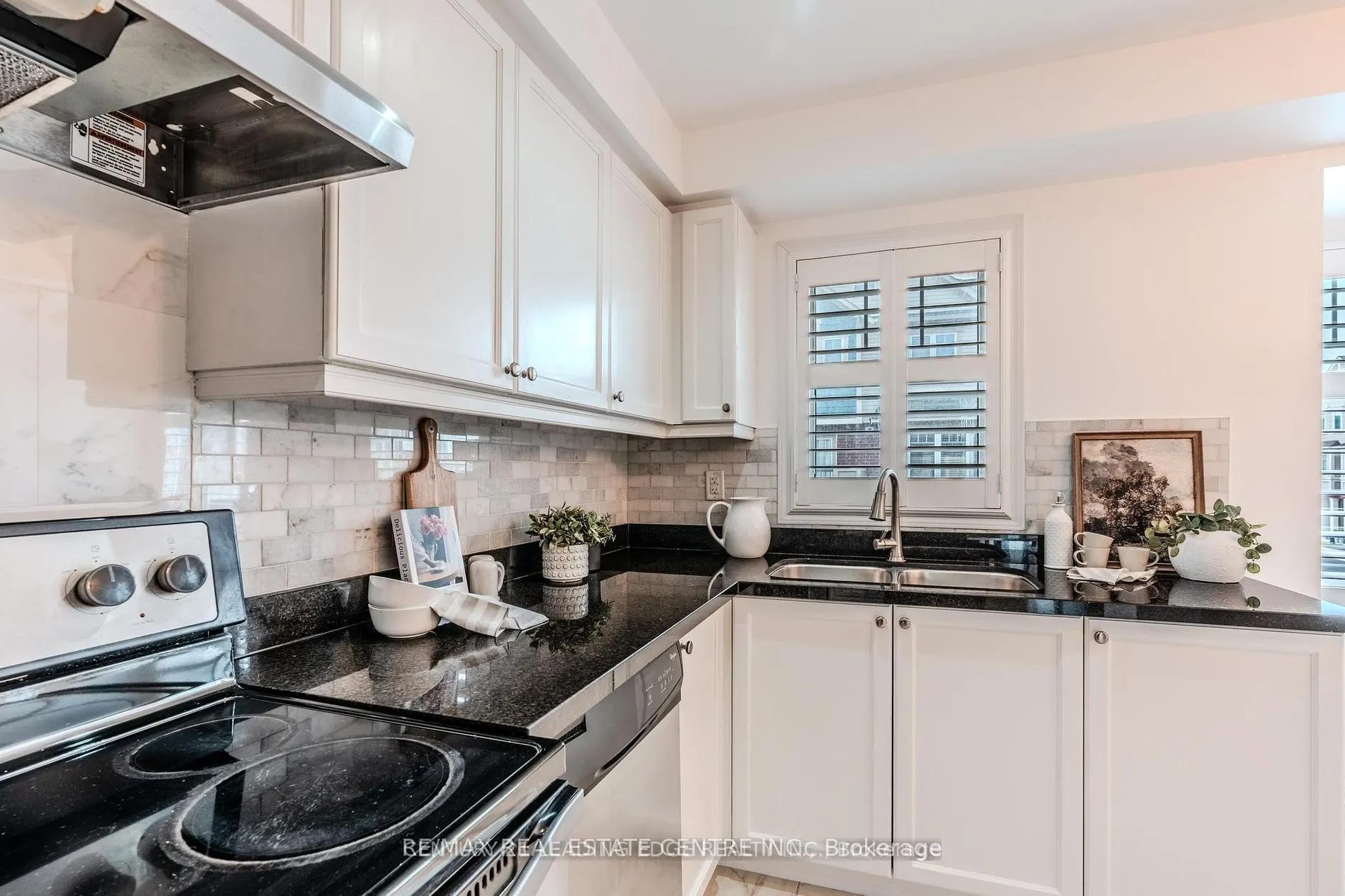 6020 Derry Road, #48