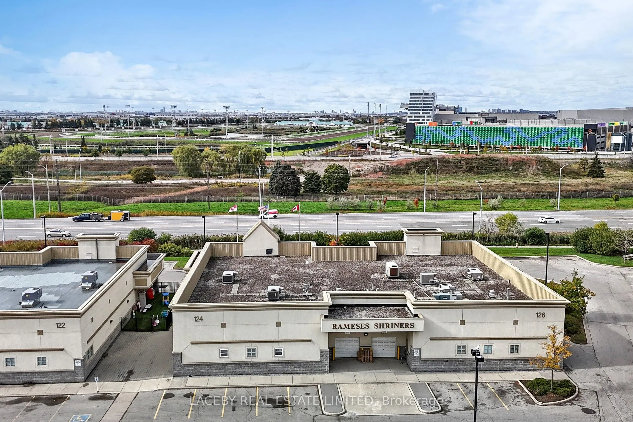 126 Queens Plate Drive, #15