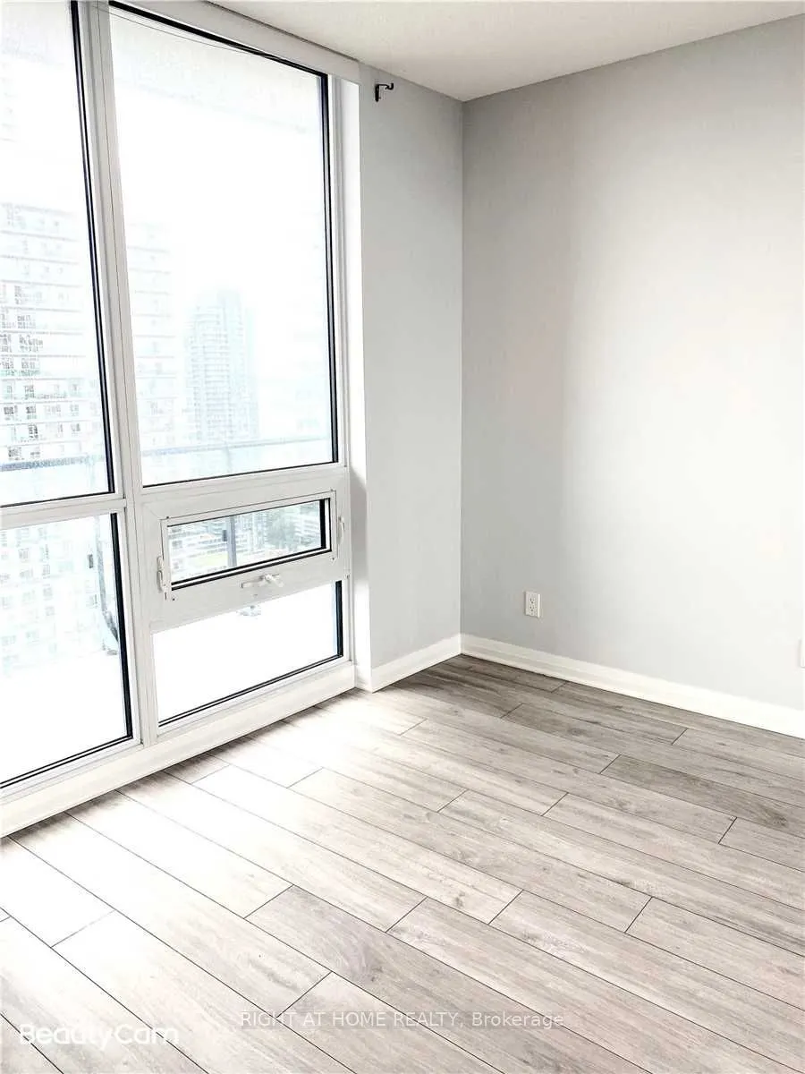 59 Annie Craig Drive, #3606