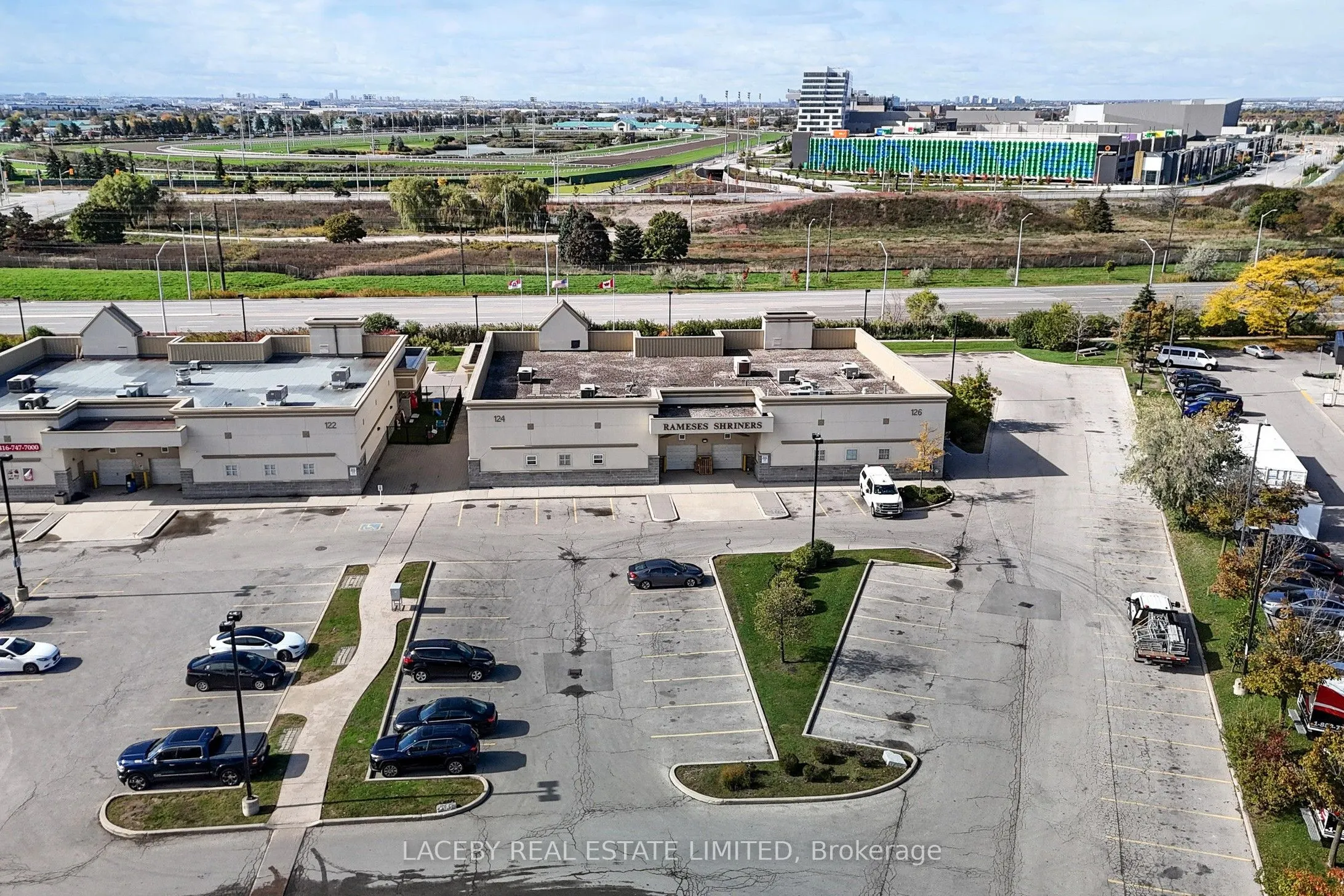 126 Queens Plate Drive, #15