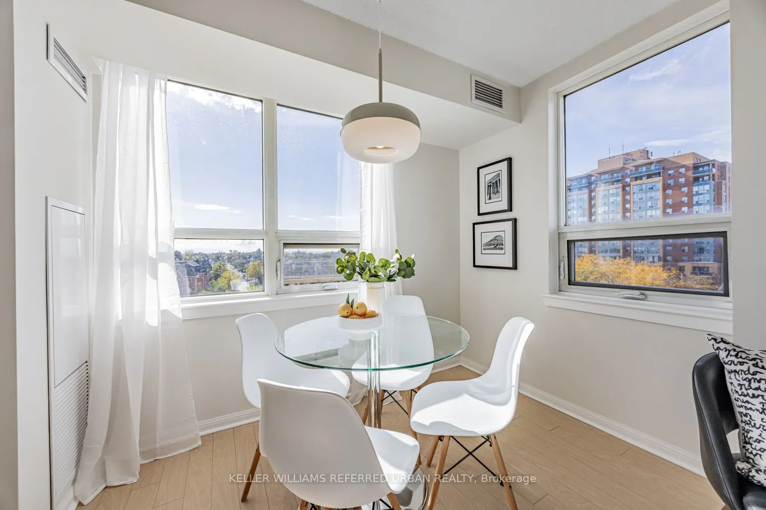 4 Elsinore Path, #511