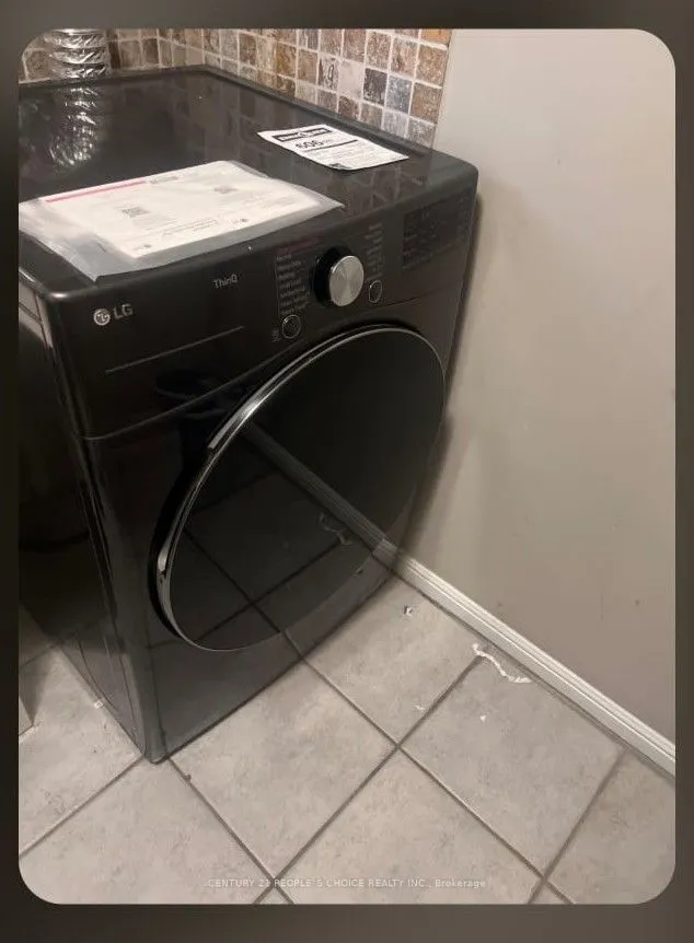 1575 Sir Monty's Drive