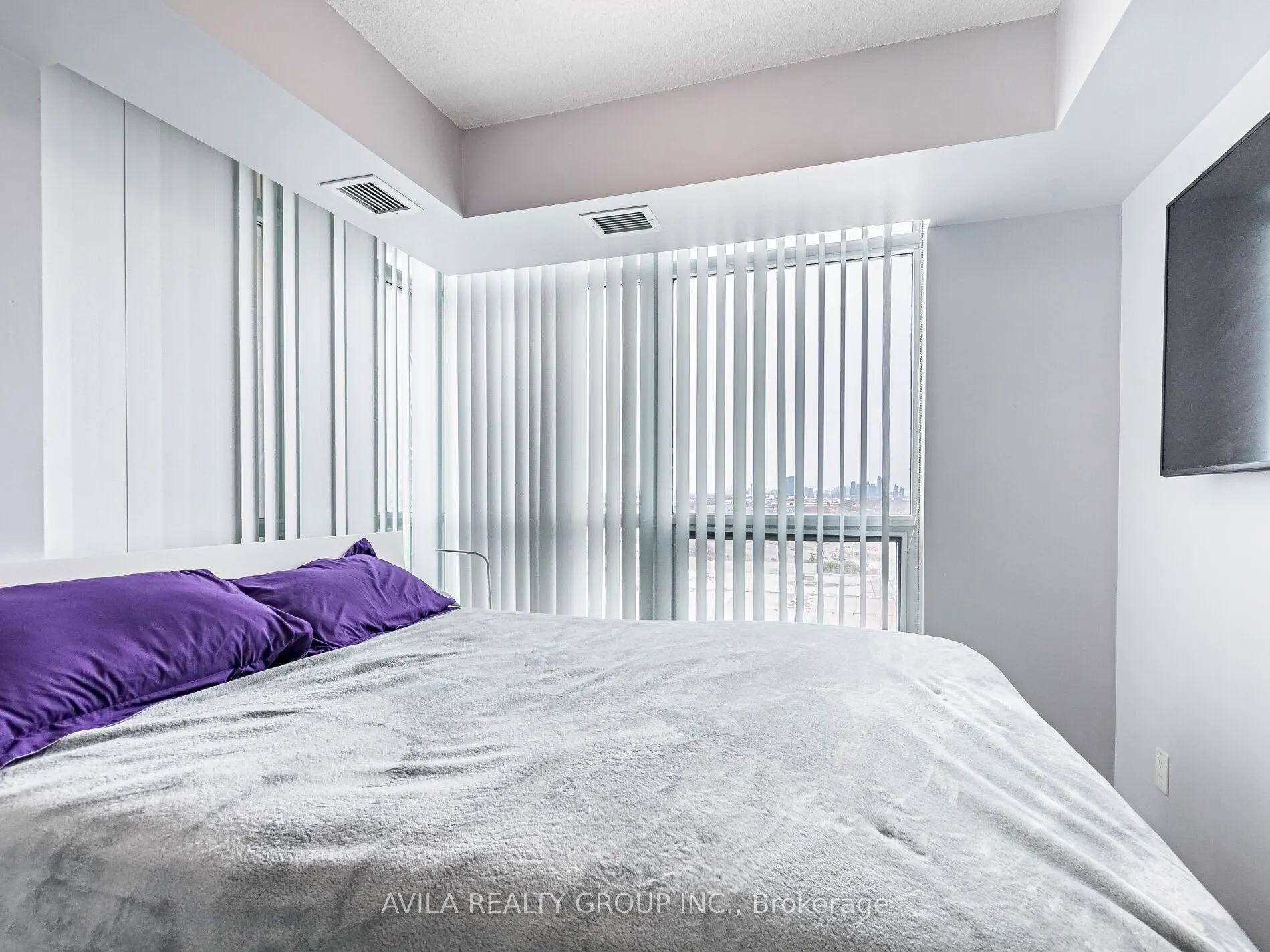 215 Sherway Gardens Road E, #1001