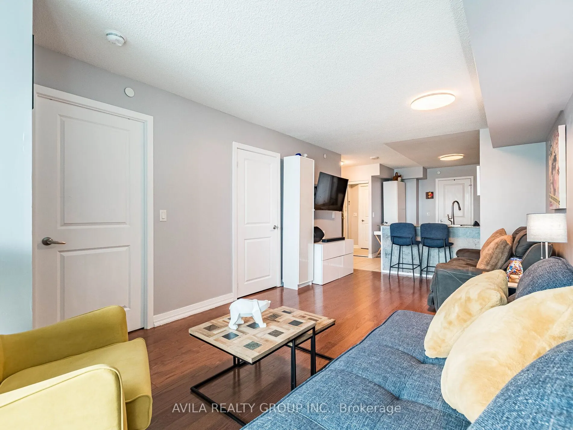 215 Sherway Gardens Road E, #1001