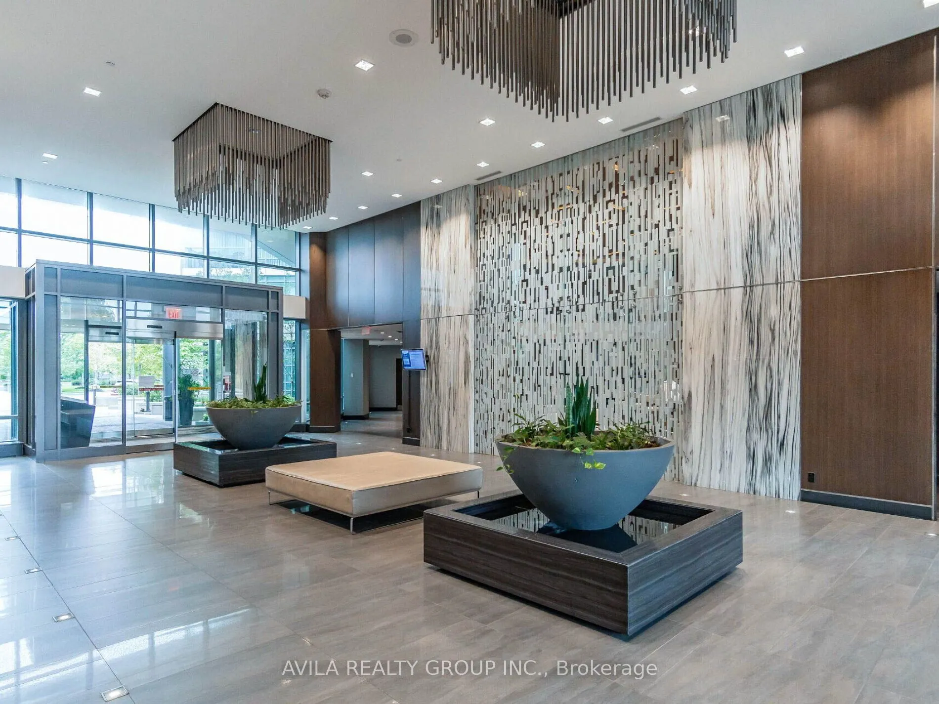 215 Sherway Gardens Road E, #1001