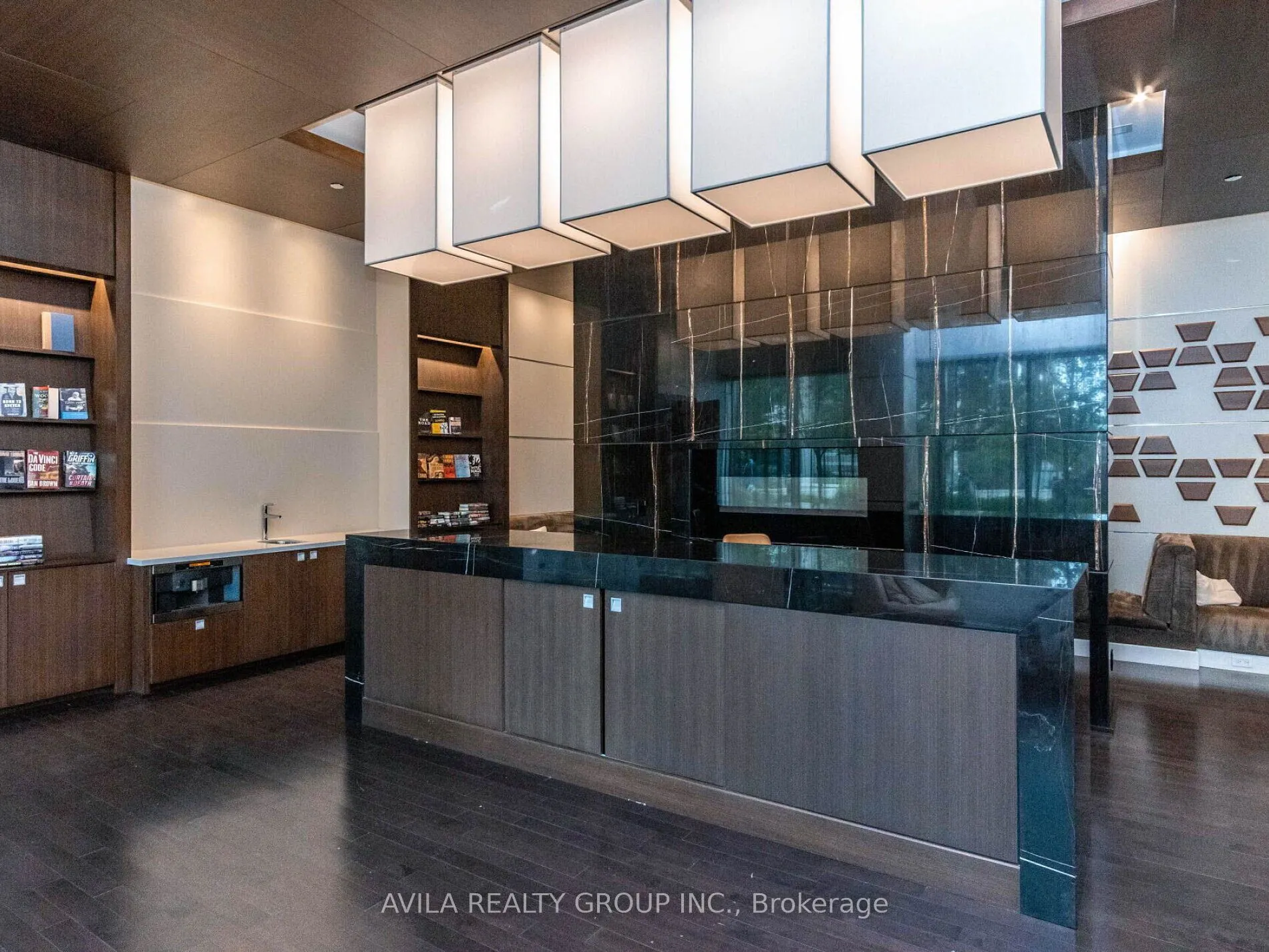 215 Sherway Gardens Road E, #1001