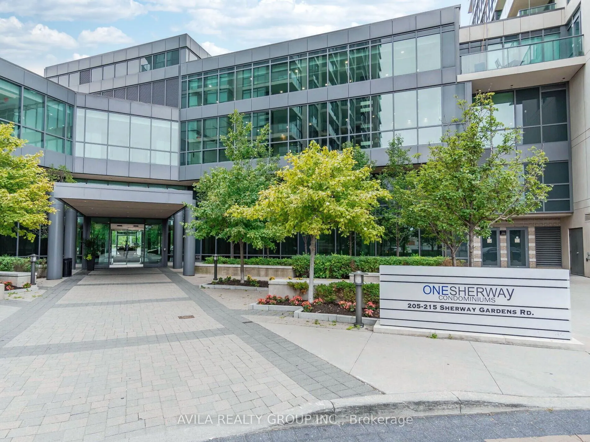 215 Sherway Gardens Road E, #1001