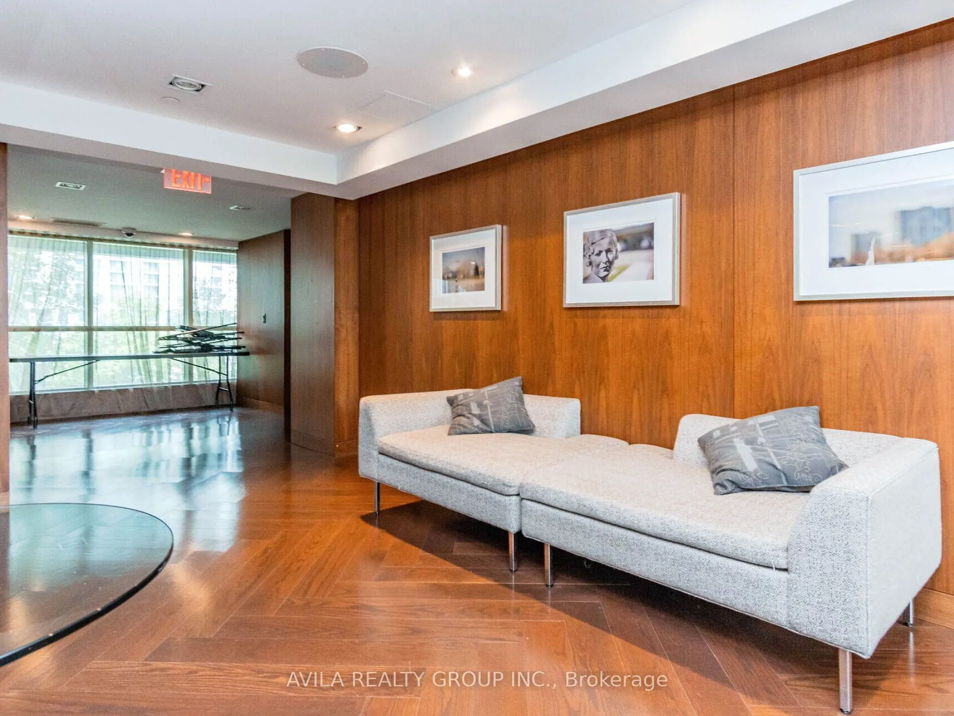 215 Sherway Gardens Road E, #1001