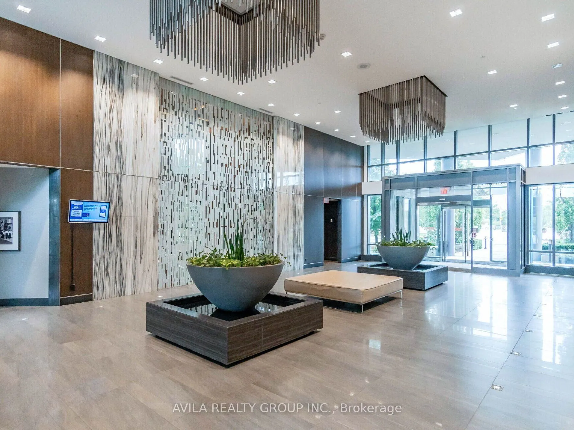 215 Sherway Gardens Road E, #1001