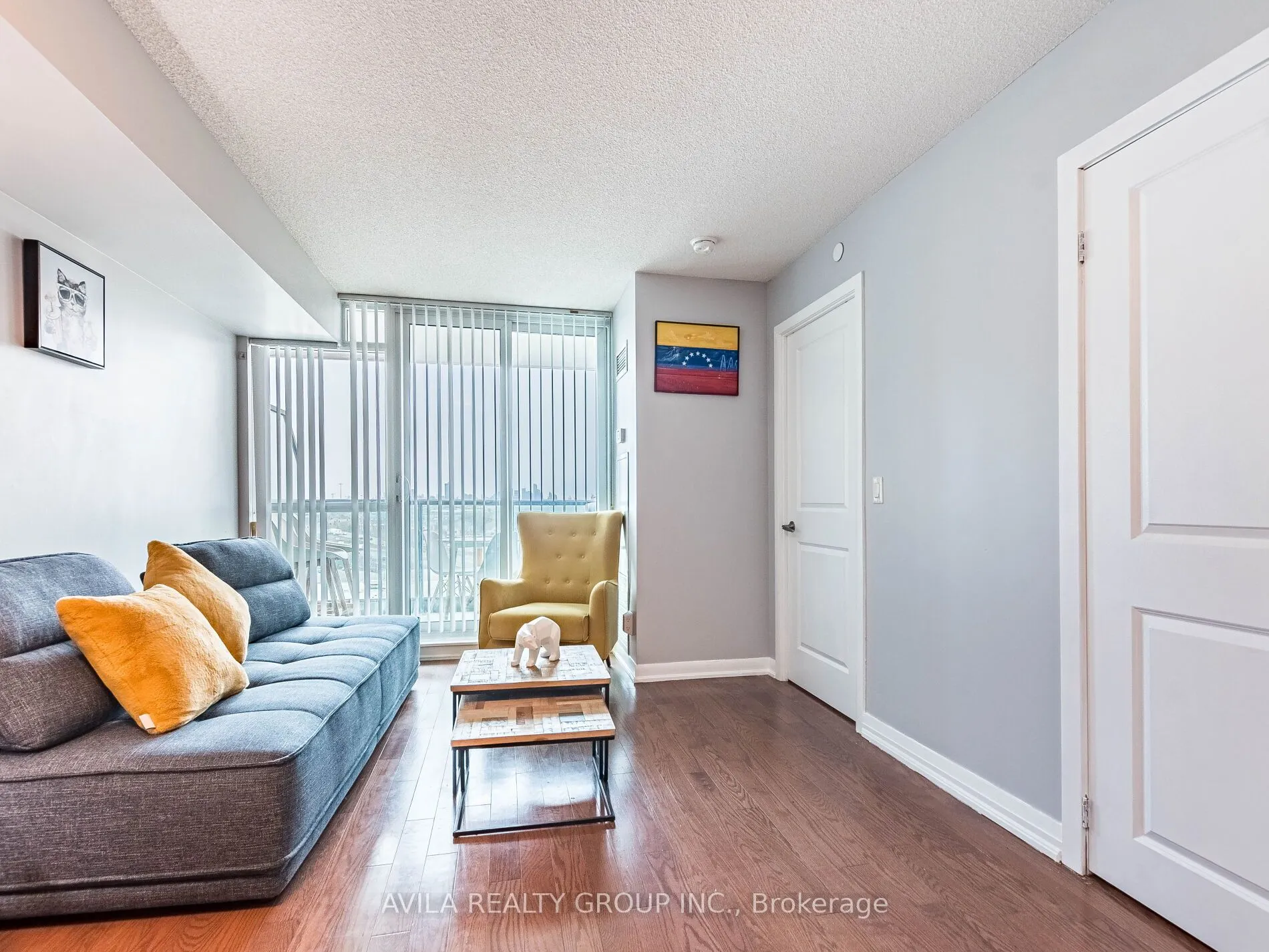 215 Sherway Gardens Road E, #1001