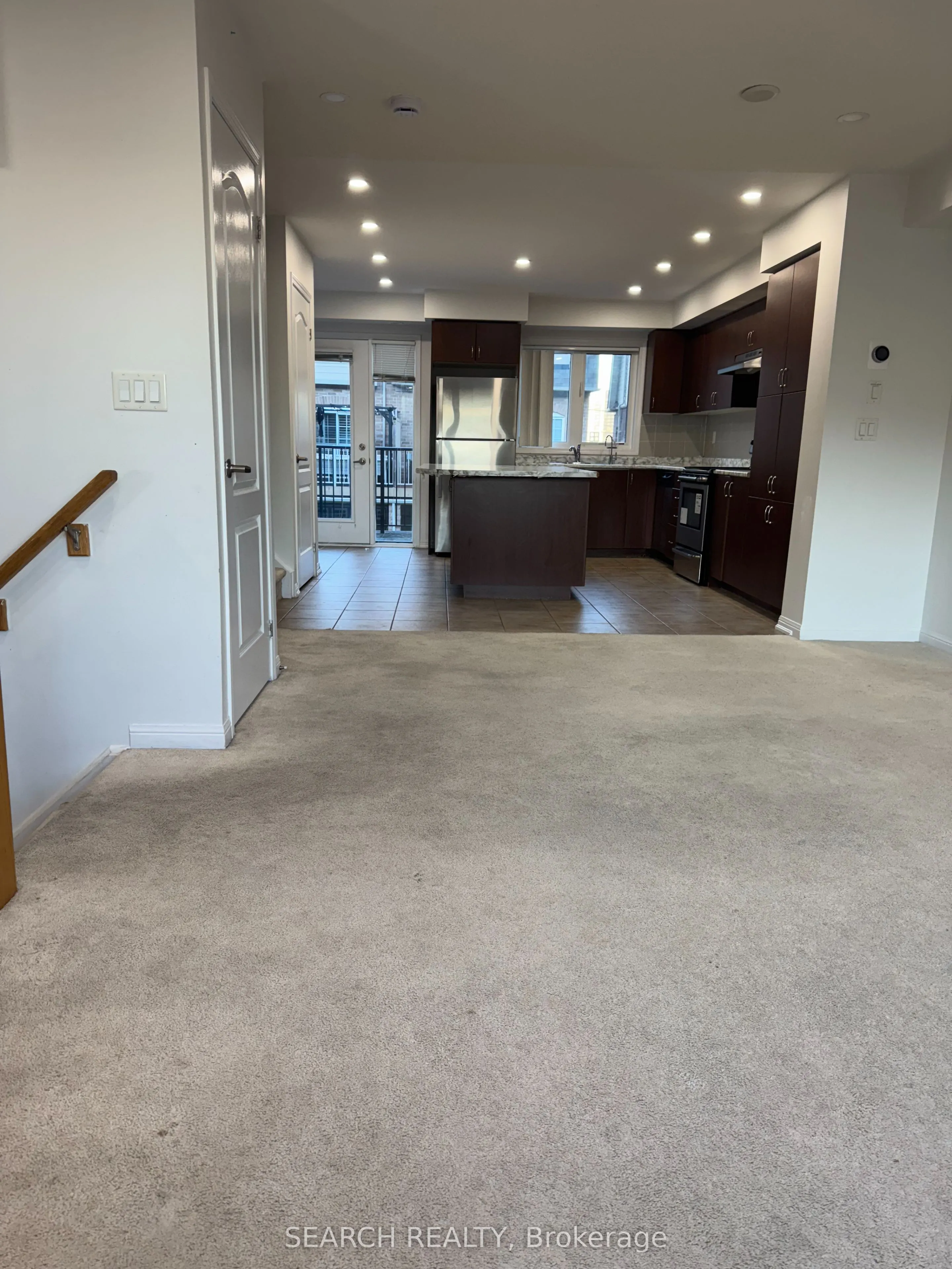 3135 Boxford Crescent, #12