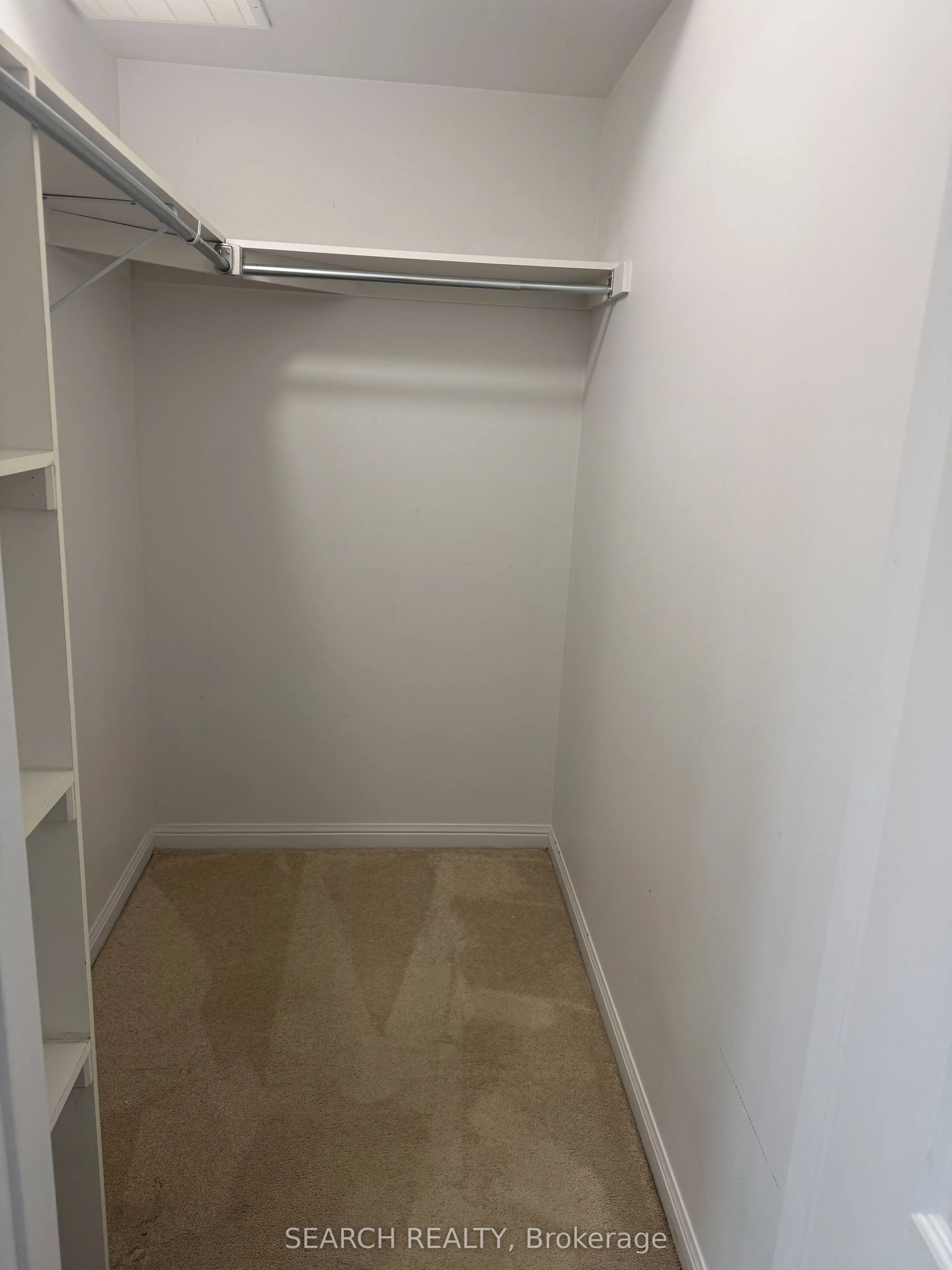 3135 Boxford Crescent, #12