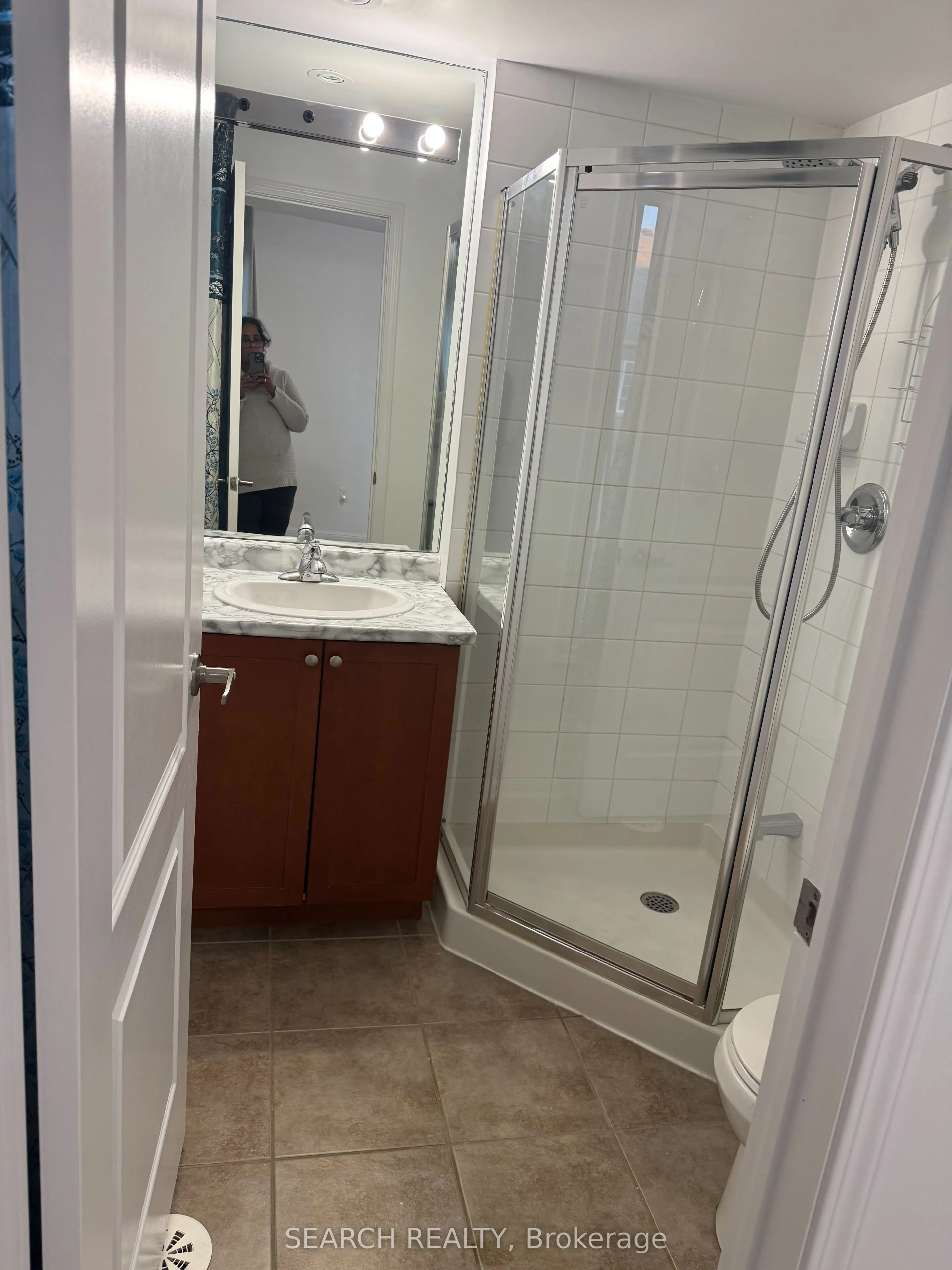 3135 Boxford Crescent, #12