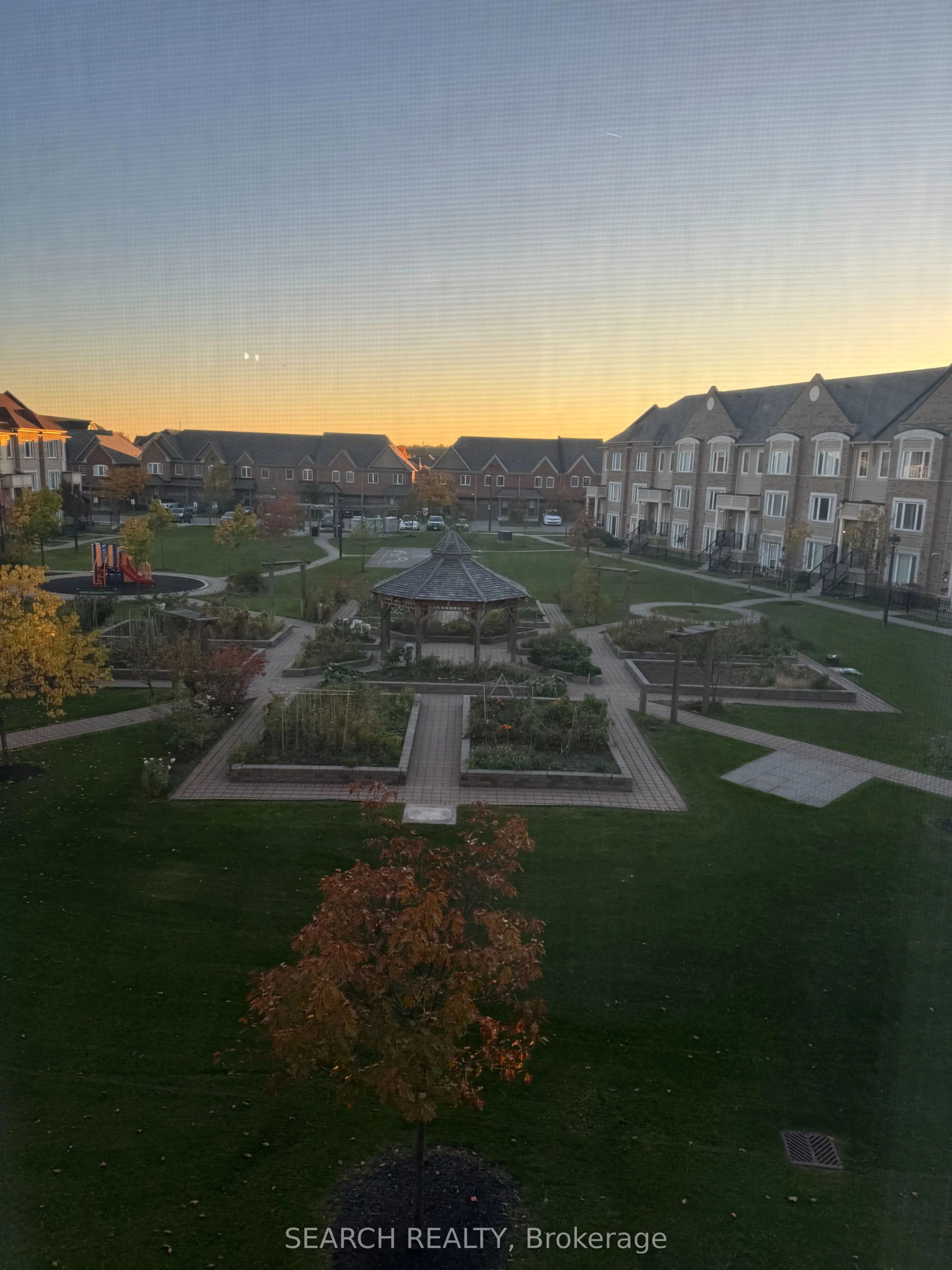 3135 Boxford Crescent, #12