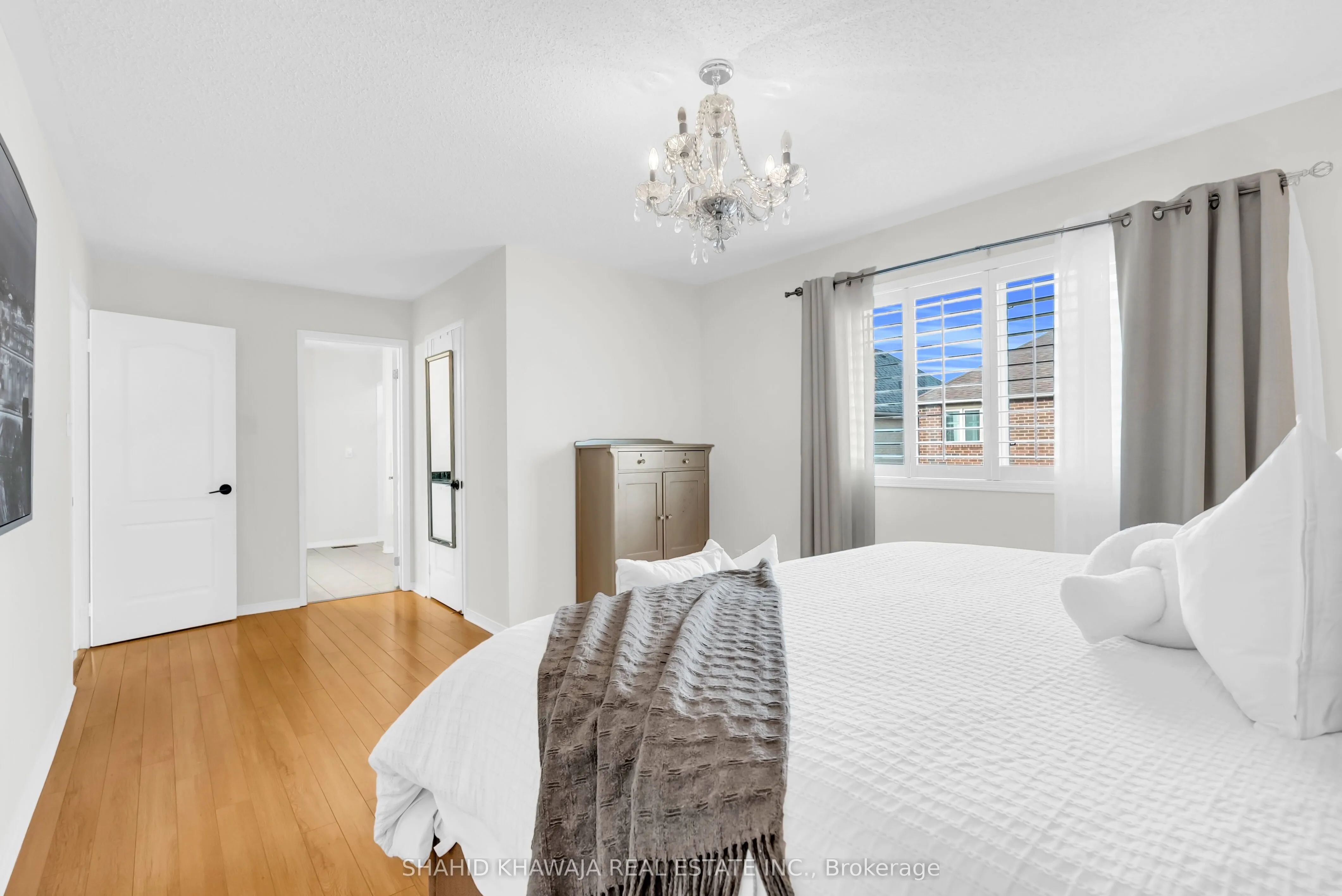 4813 St. Martin Mews