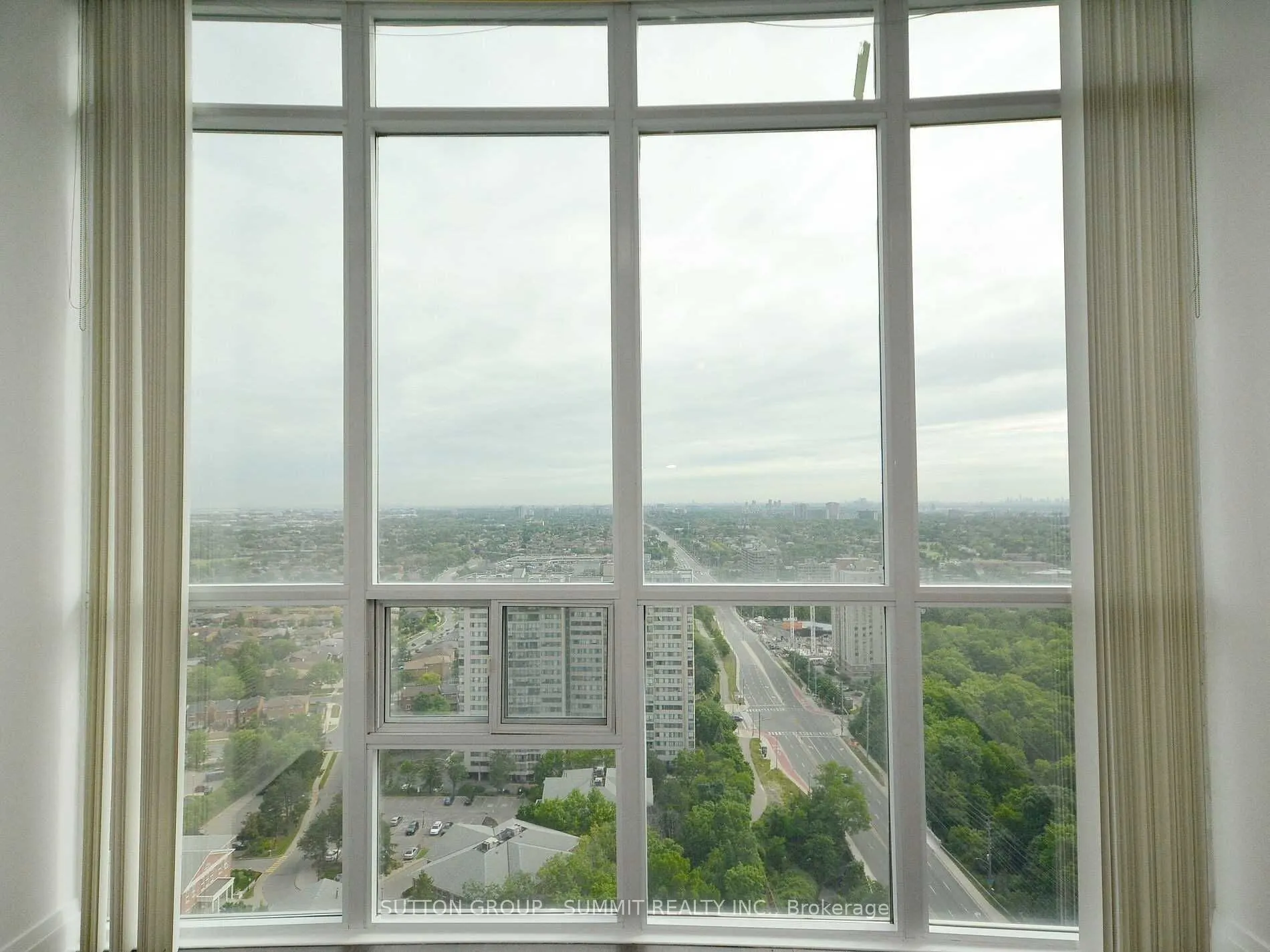 90 Absolute Avenue, #2502