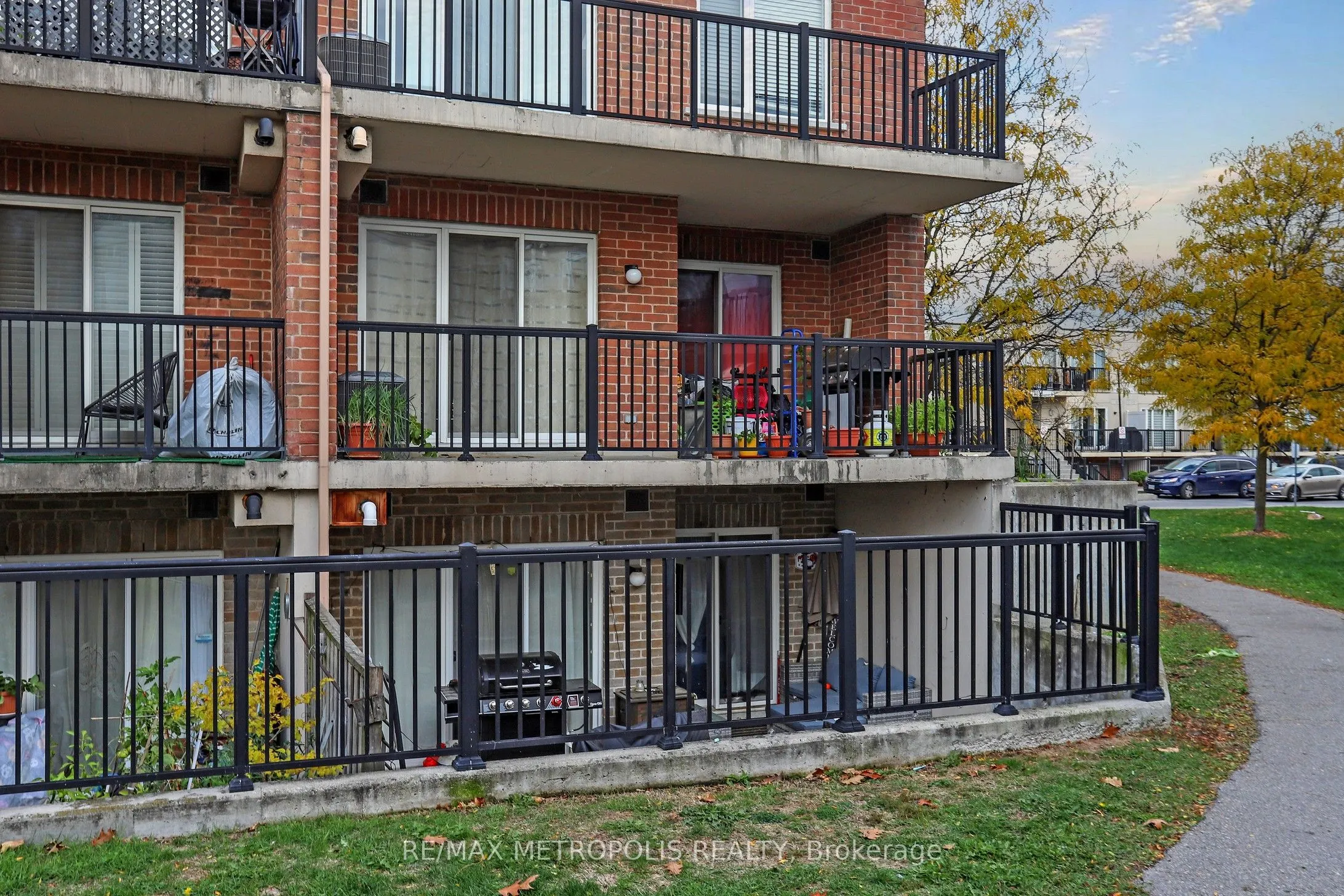 3043 Finch Avenue W, #2025