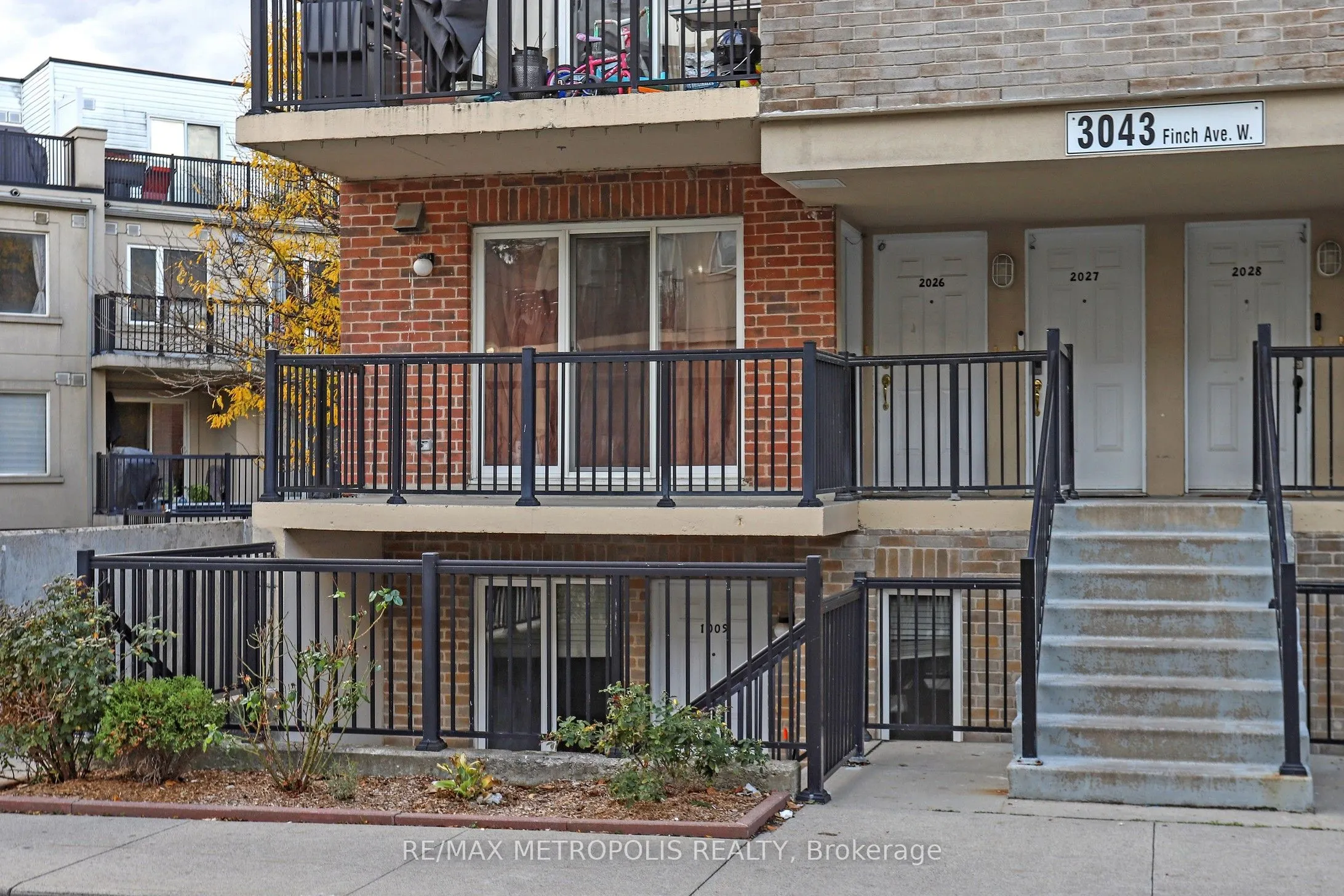 3043 Finch Avenue W, #2025