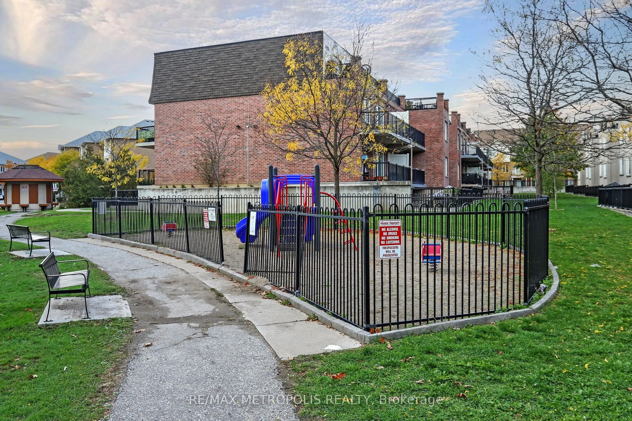 3043 Finch Avenue W, #2025