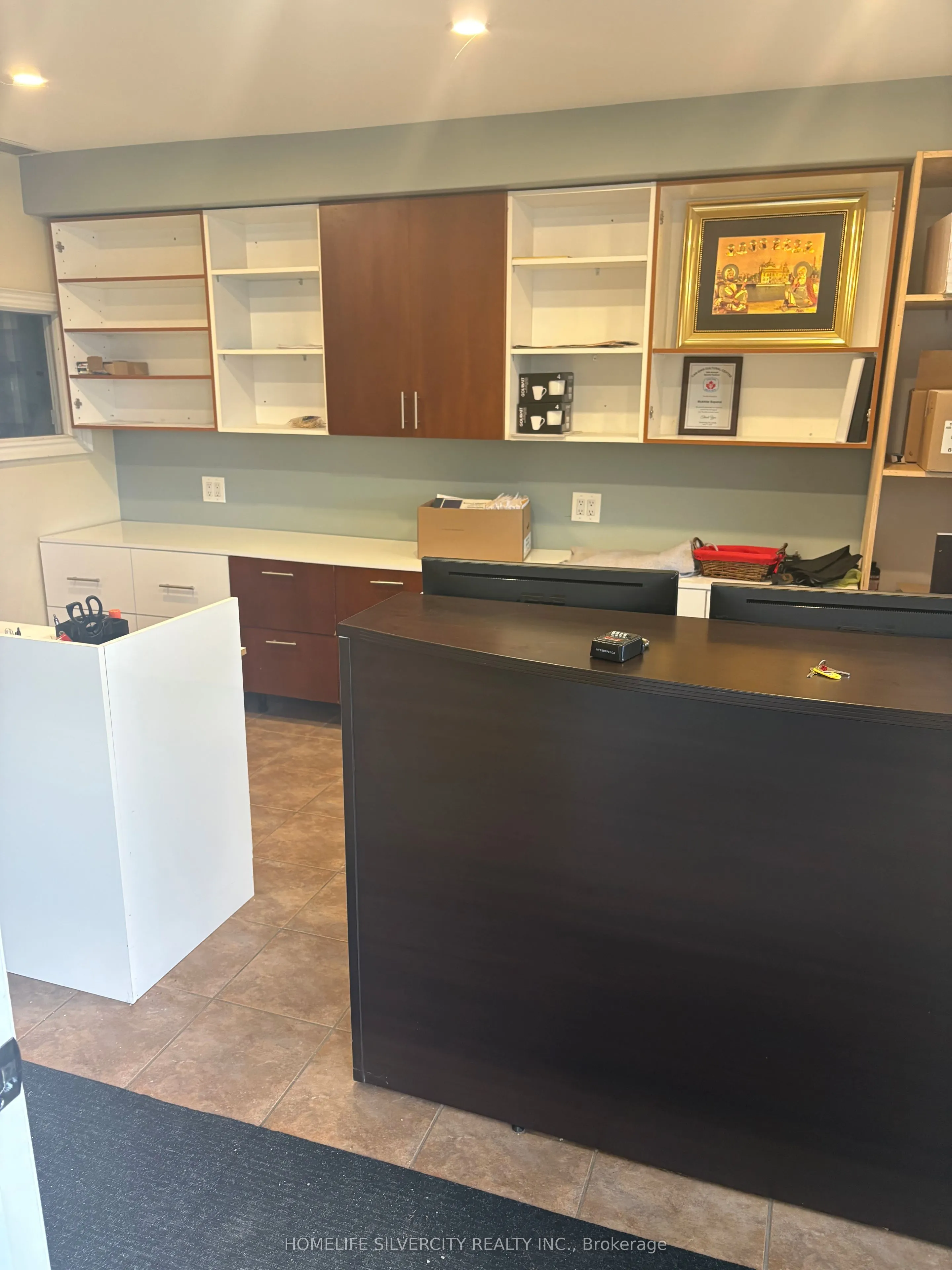 2131 Williams Parkway E, #17