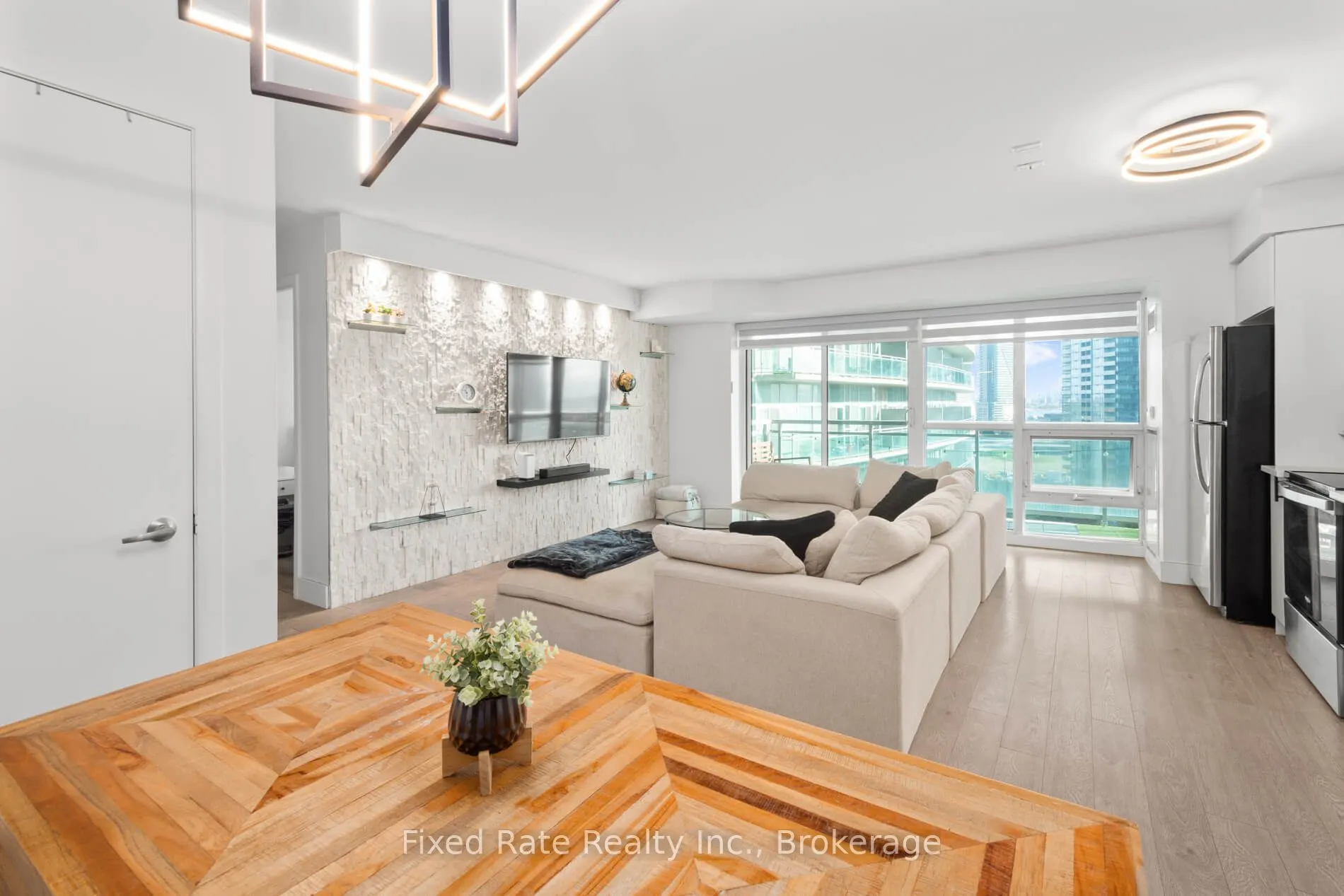 155 Legion Road N, #1314