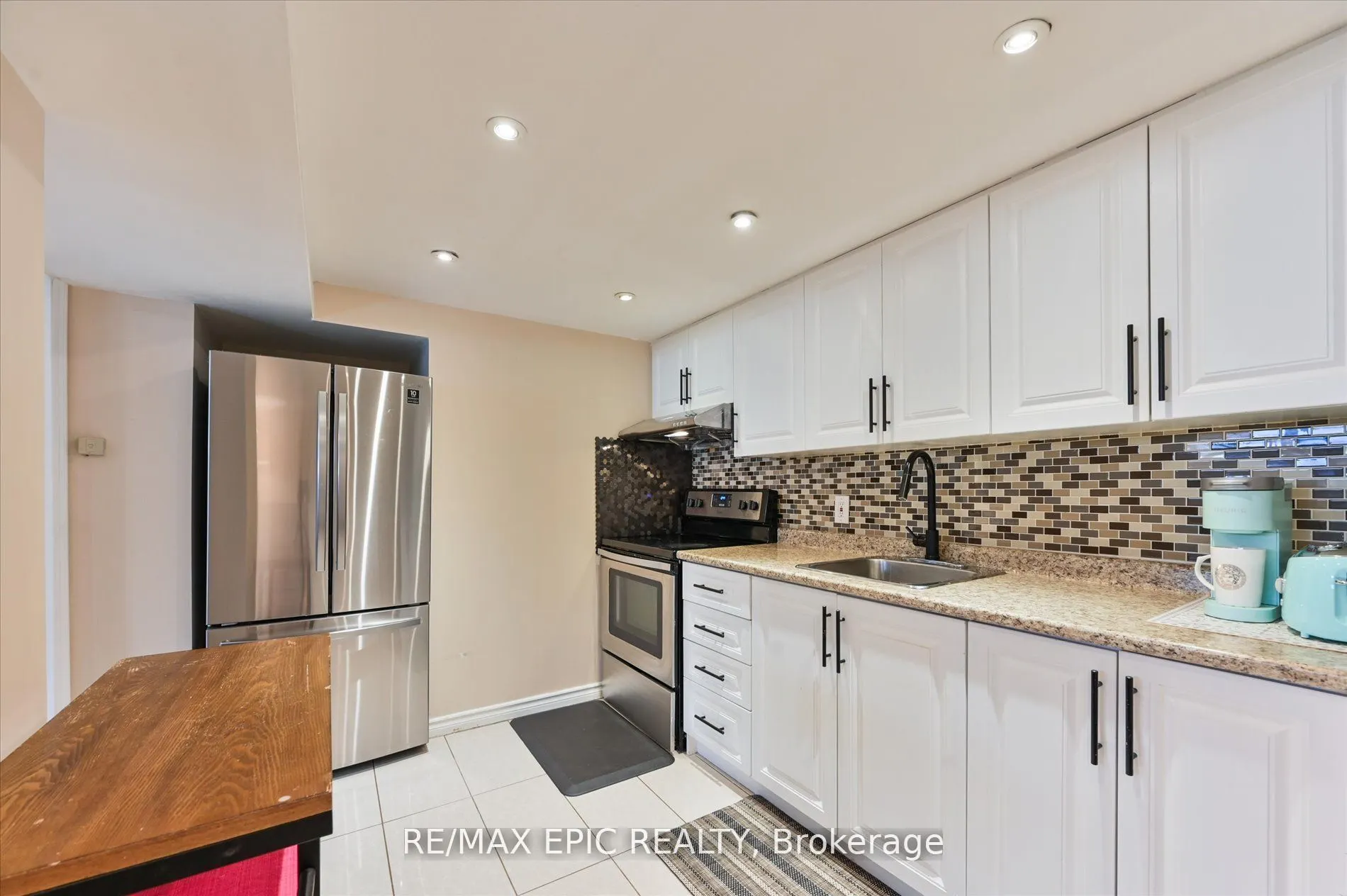 2683 TRUSCOTT Drive, #LOWER