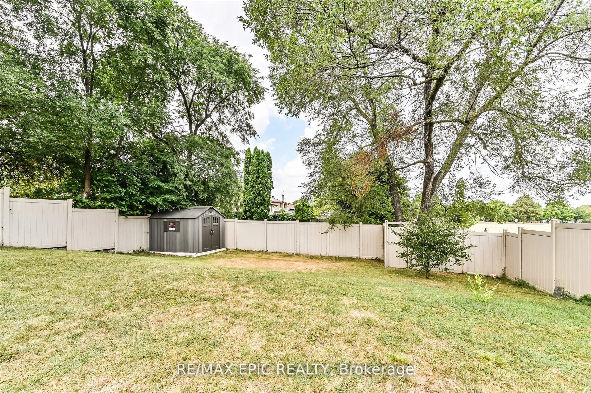 2683 TRUSCOTT Drive, #LOWER