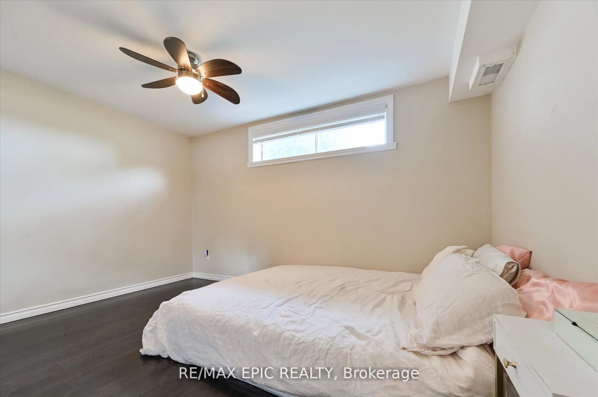 2683 TRUSCOTT Drive, #LOWER