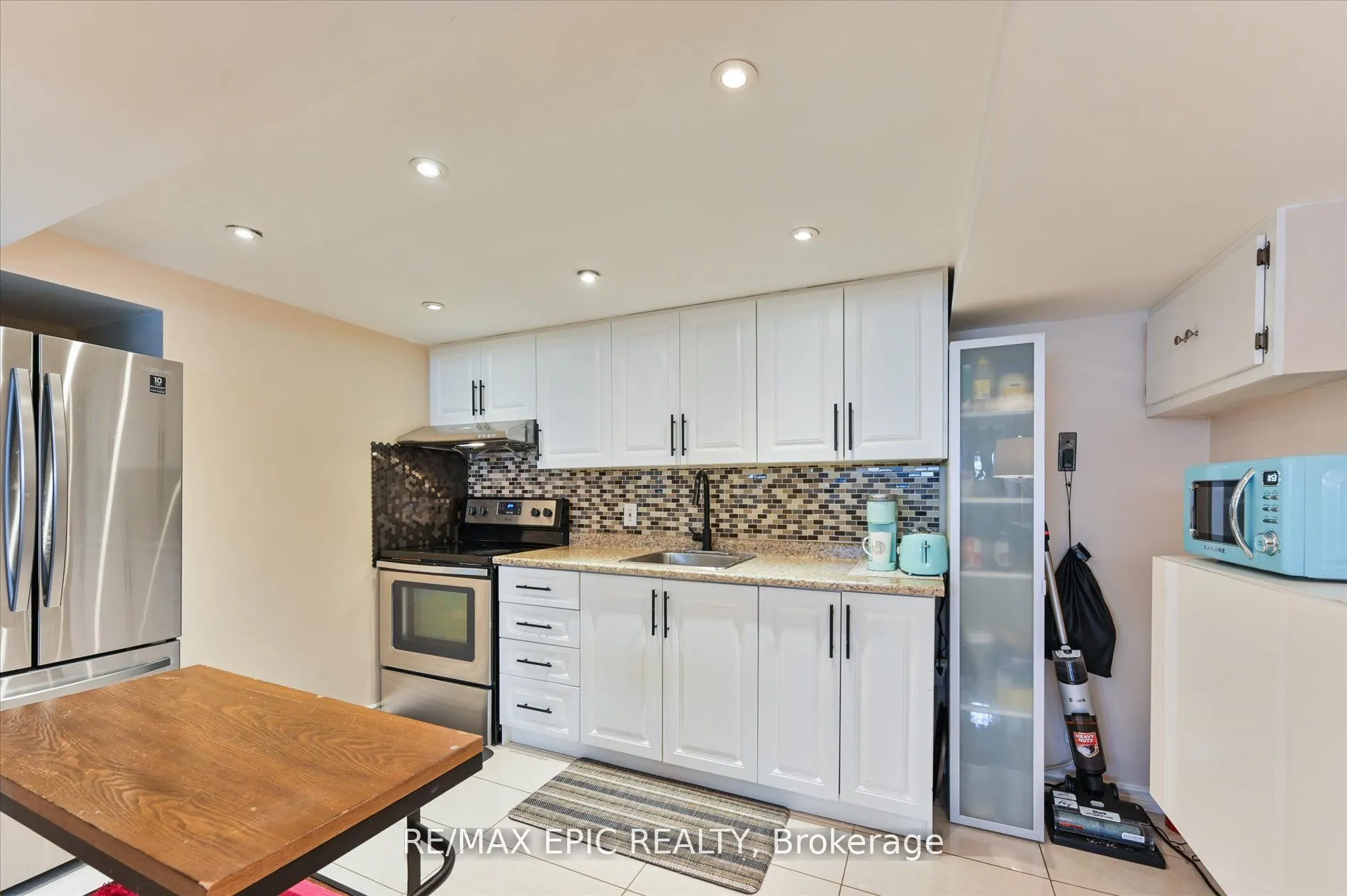 2683 TRUSCOTT Drive, #LOWER