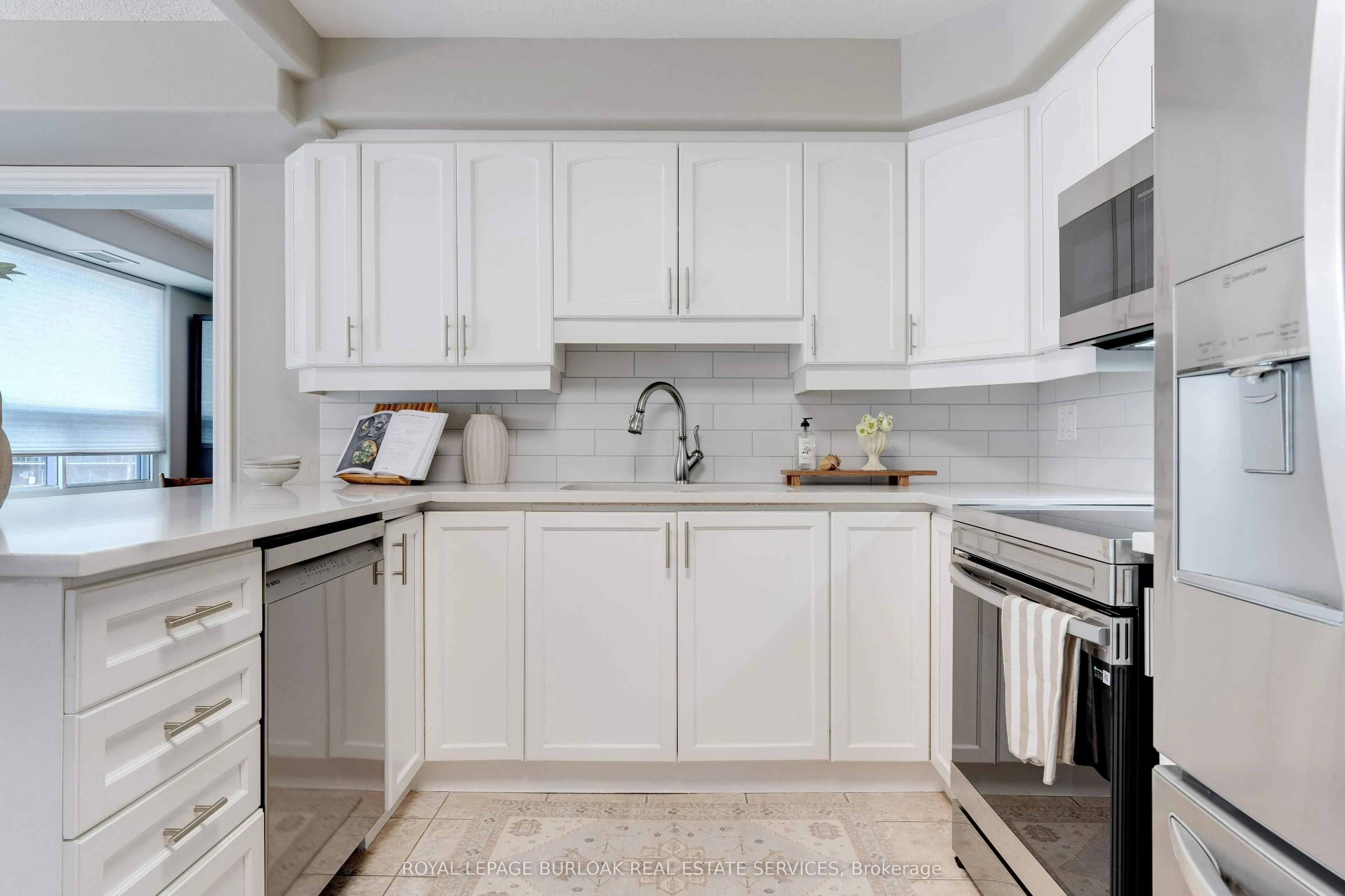 1272 Ontario Street, #204