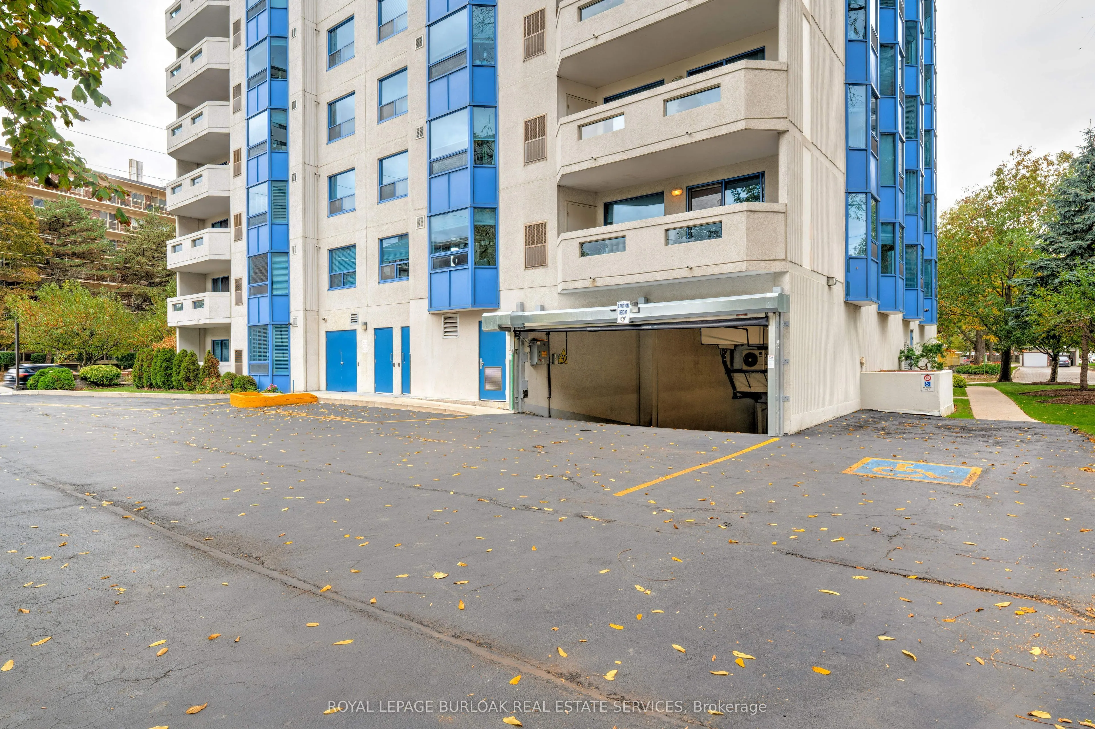 1272 Ontario Street, #204