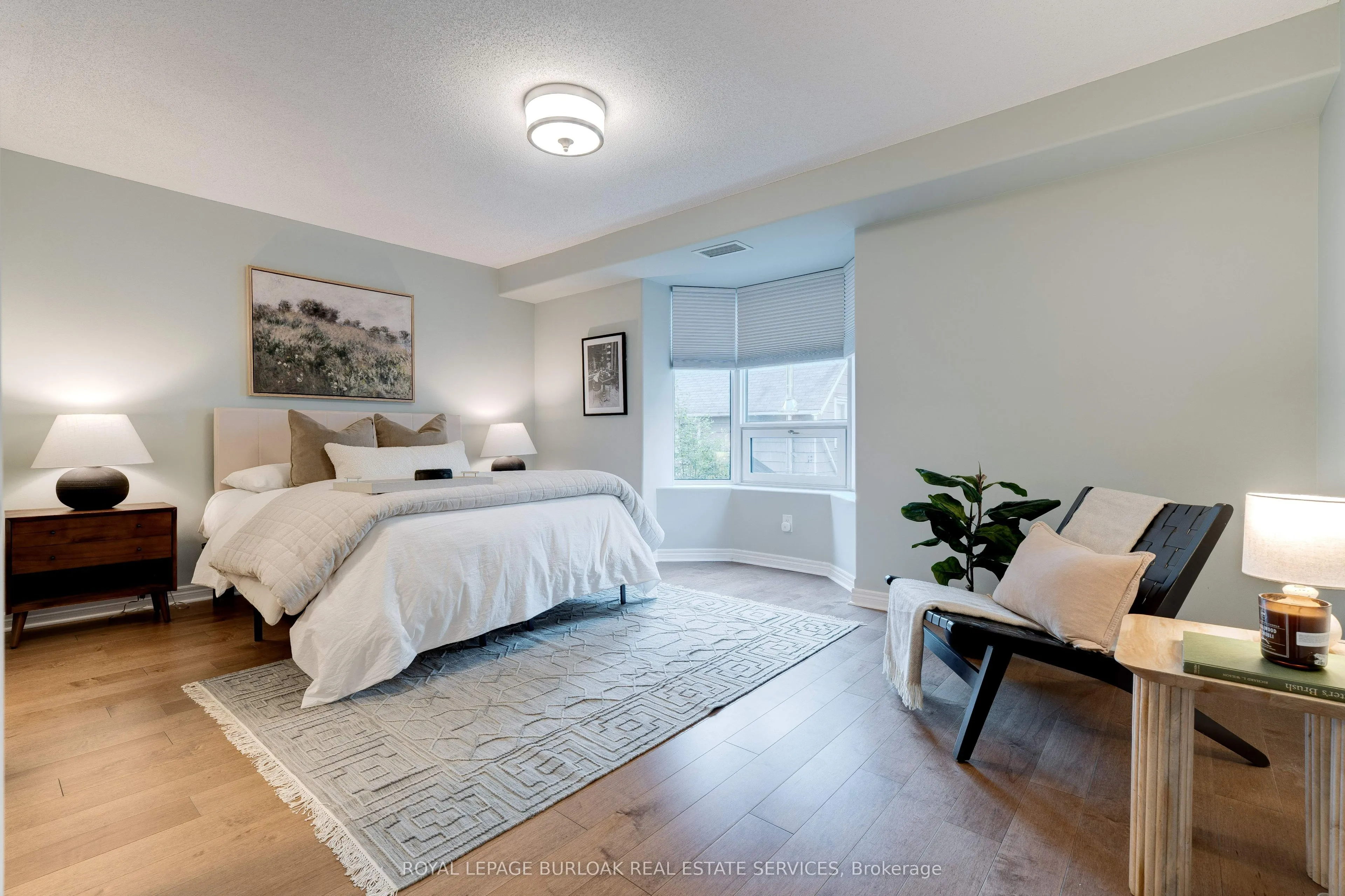 1272 Ontario Street, #204