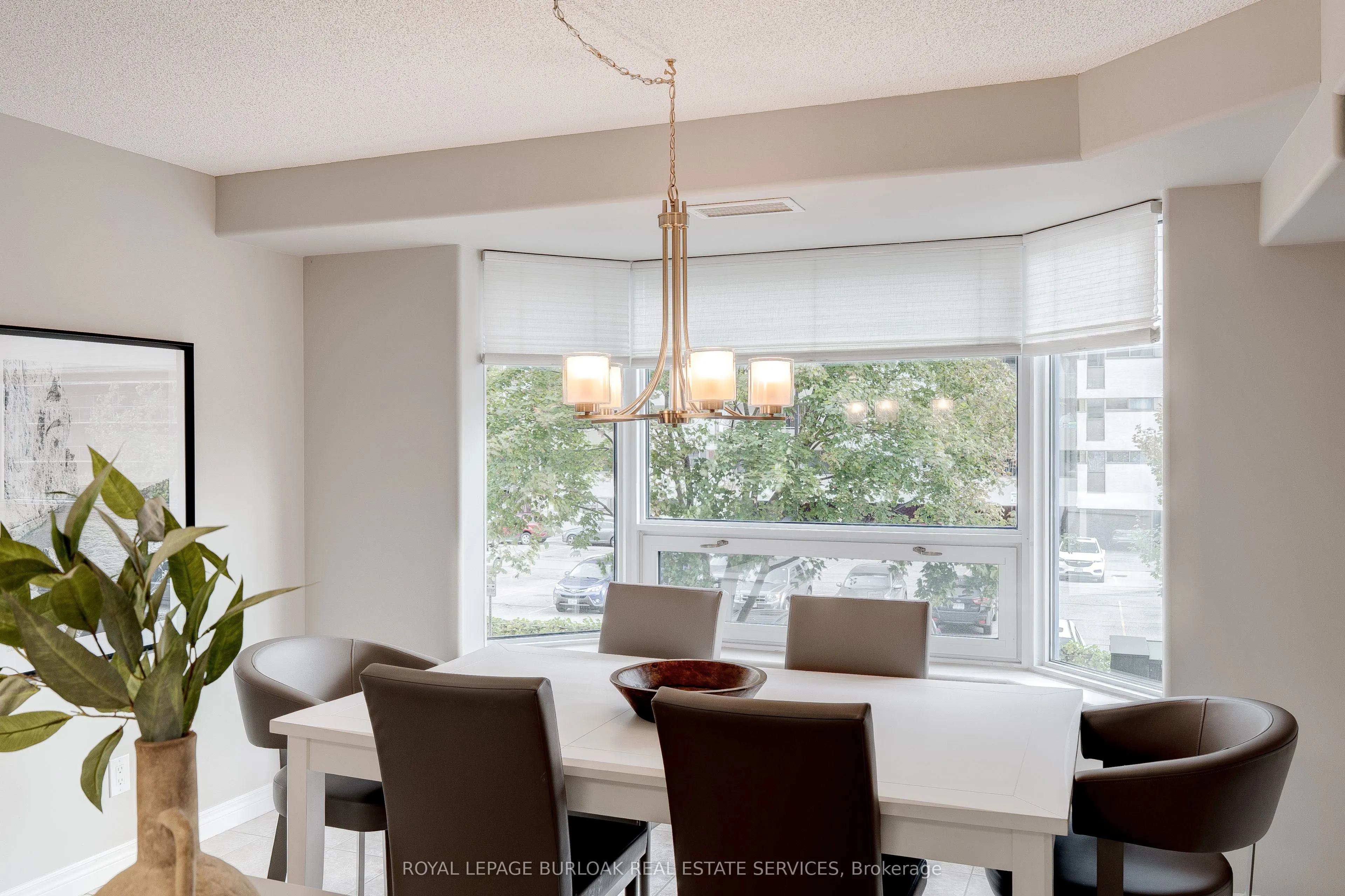 1272 Ontario Street, #204