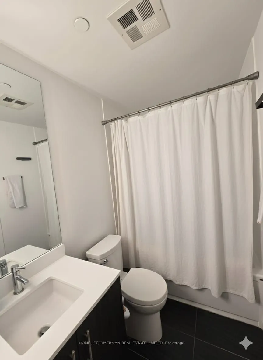 215 Veterans Drive, #1001